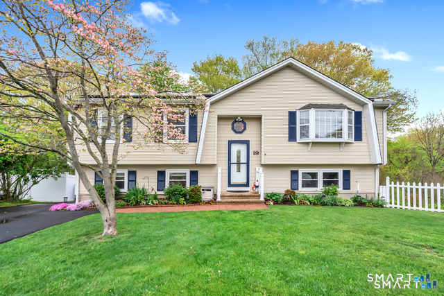 19 Robertson Drive
