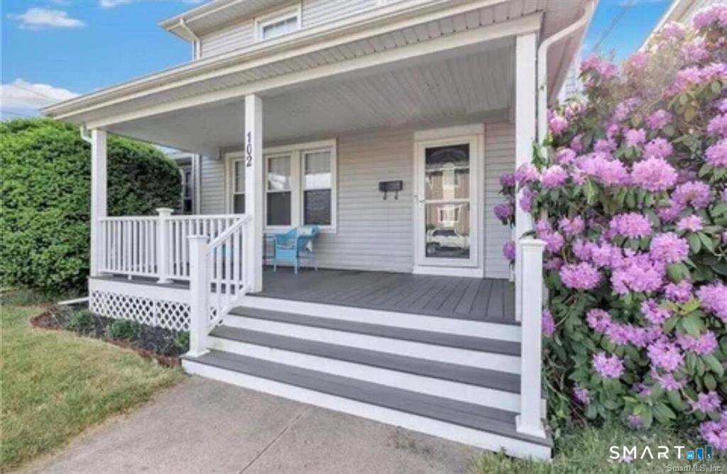 102 Peck Avenue