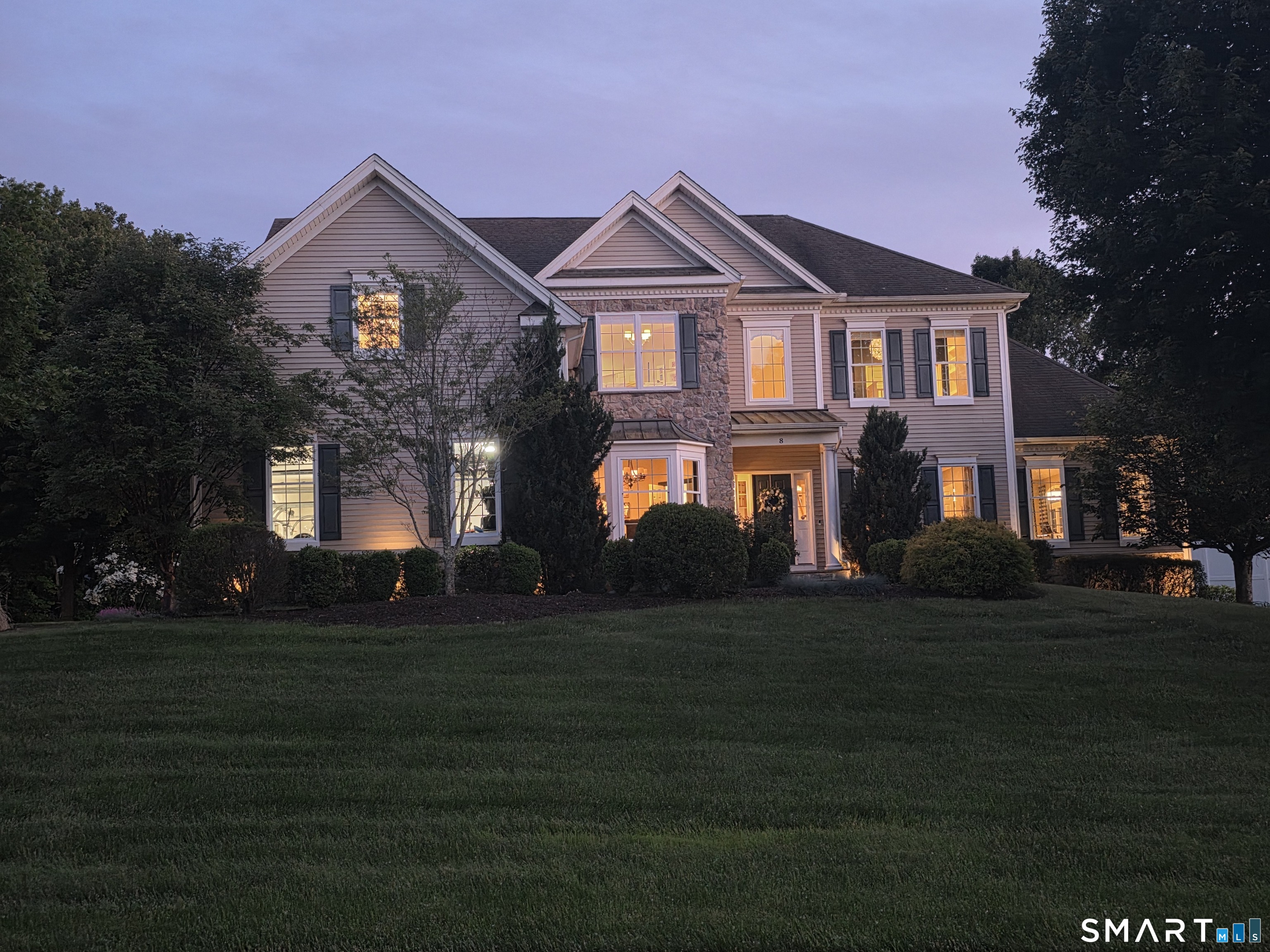 Homes for sale in Southington, CT | 8 Rochela Dr, Southington, CT 06489 | MLS# 24177294