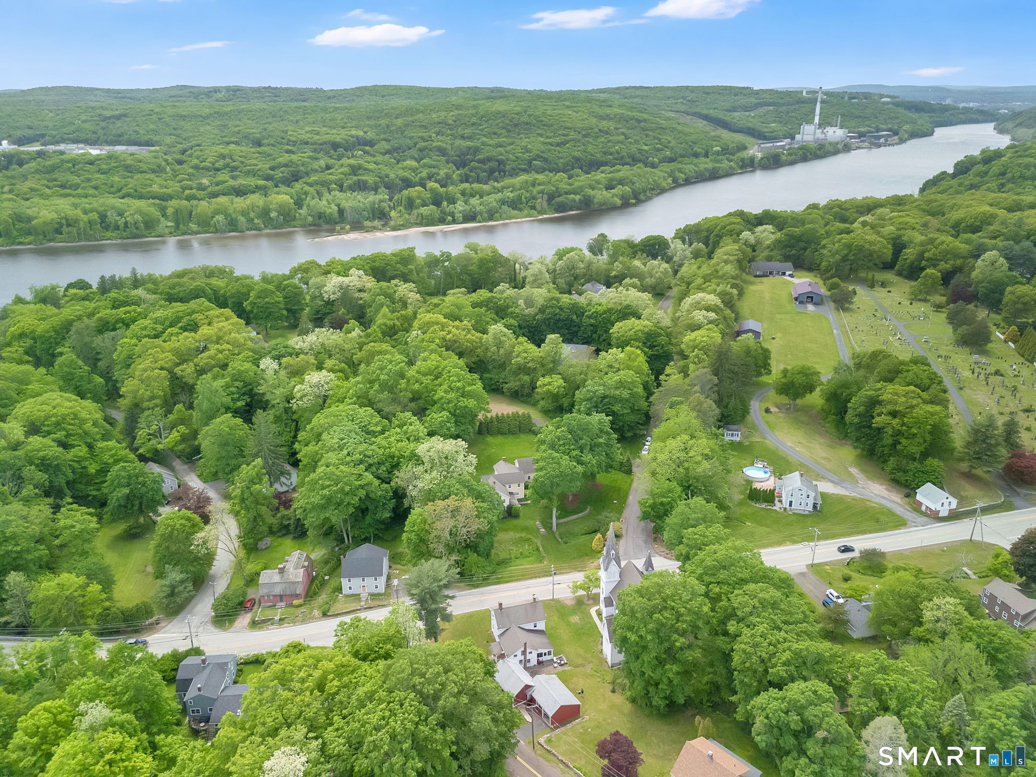 Homes for sale in East Hampton, CT | 55 Middle Haddam Rd, East Hampton, CT 06456 | MLS# 24178270
