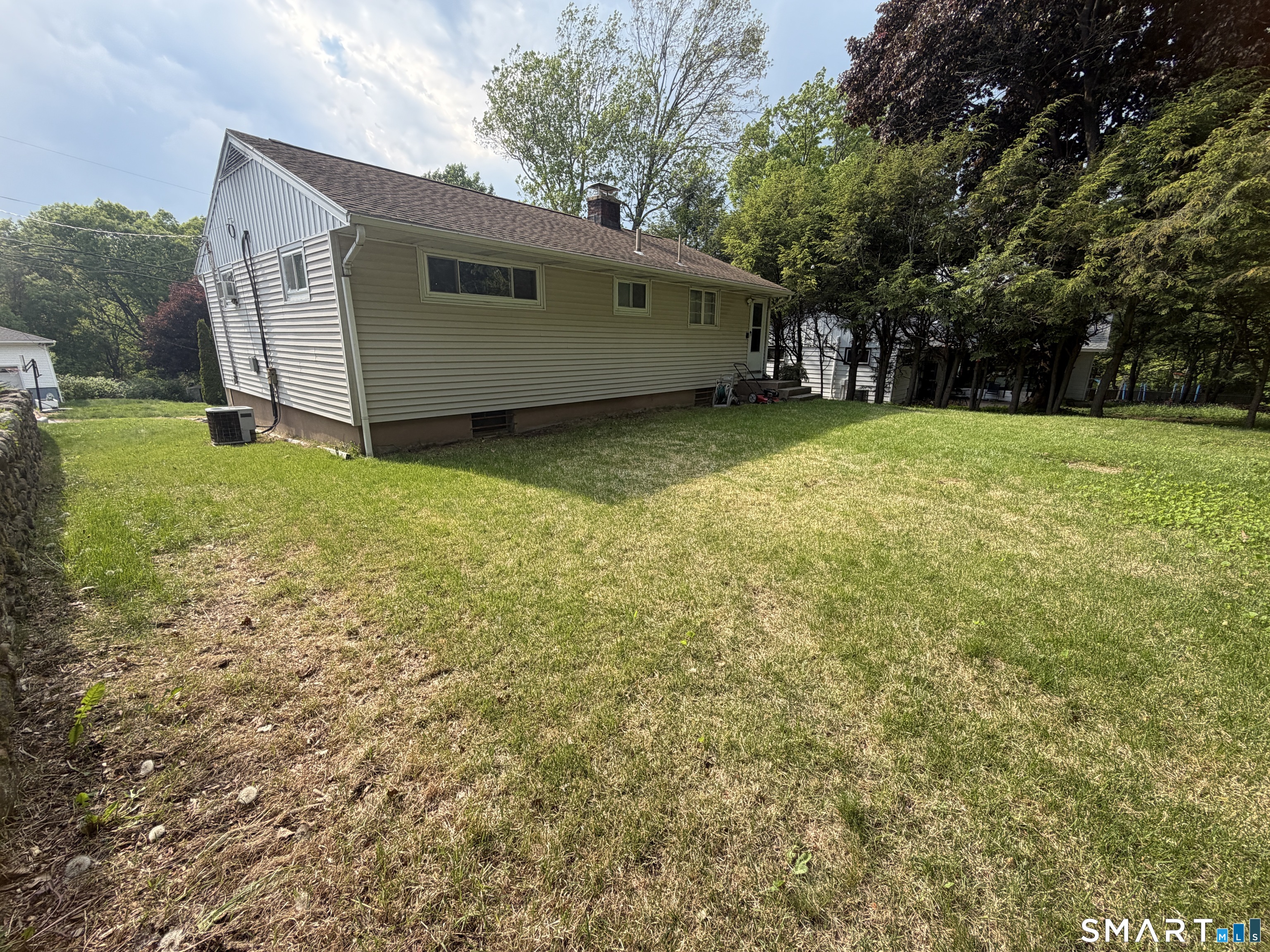 Homes for sale in Waterbury, CT | 74 Oldham Ave, Waterbury, CT 06705 | MLS# 24174728