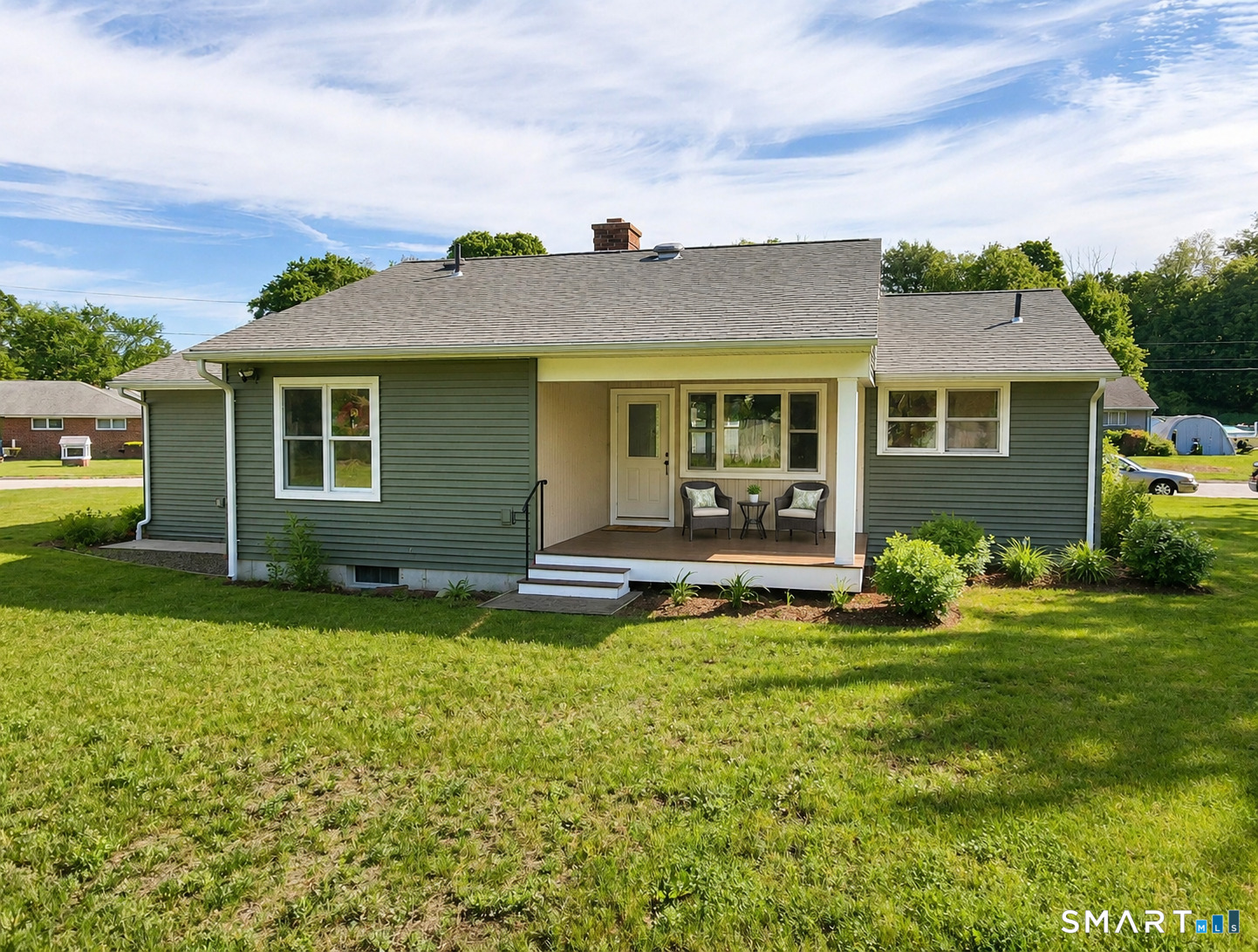Homes for sale in Waterford, CT | 9 Miss Vans Ct, Waterford, CT 06385 | MLS# 24178570