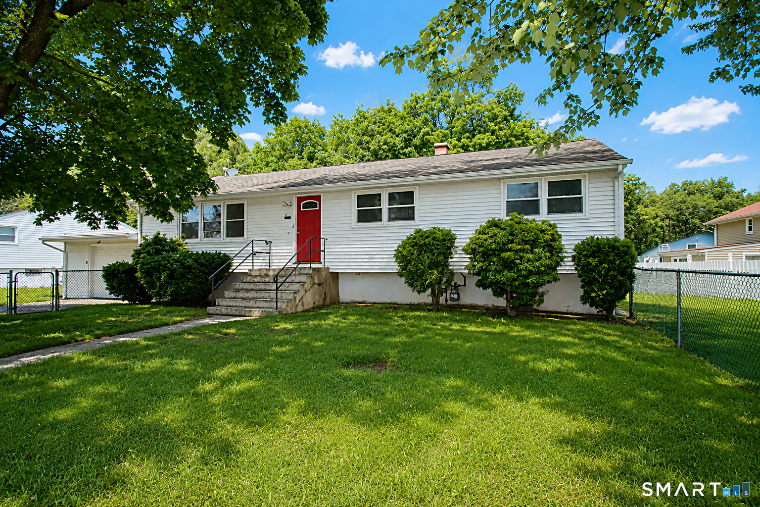 Homes for sale in Hamden, CT | 154 Hesse Rd, Hamden, CT 06517 | MLS# 24176522