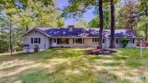 133 Chambers, Danbury