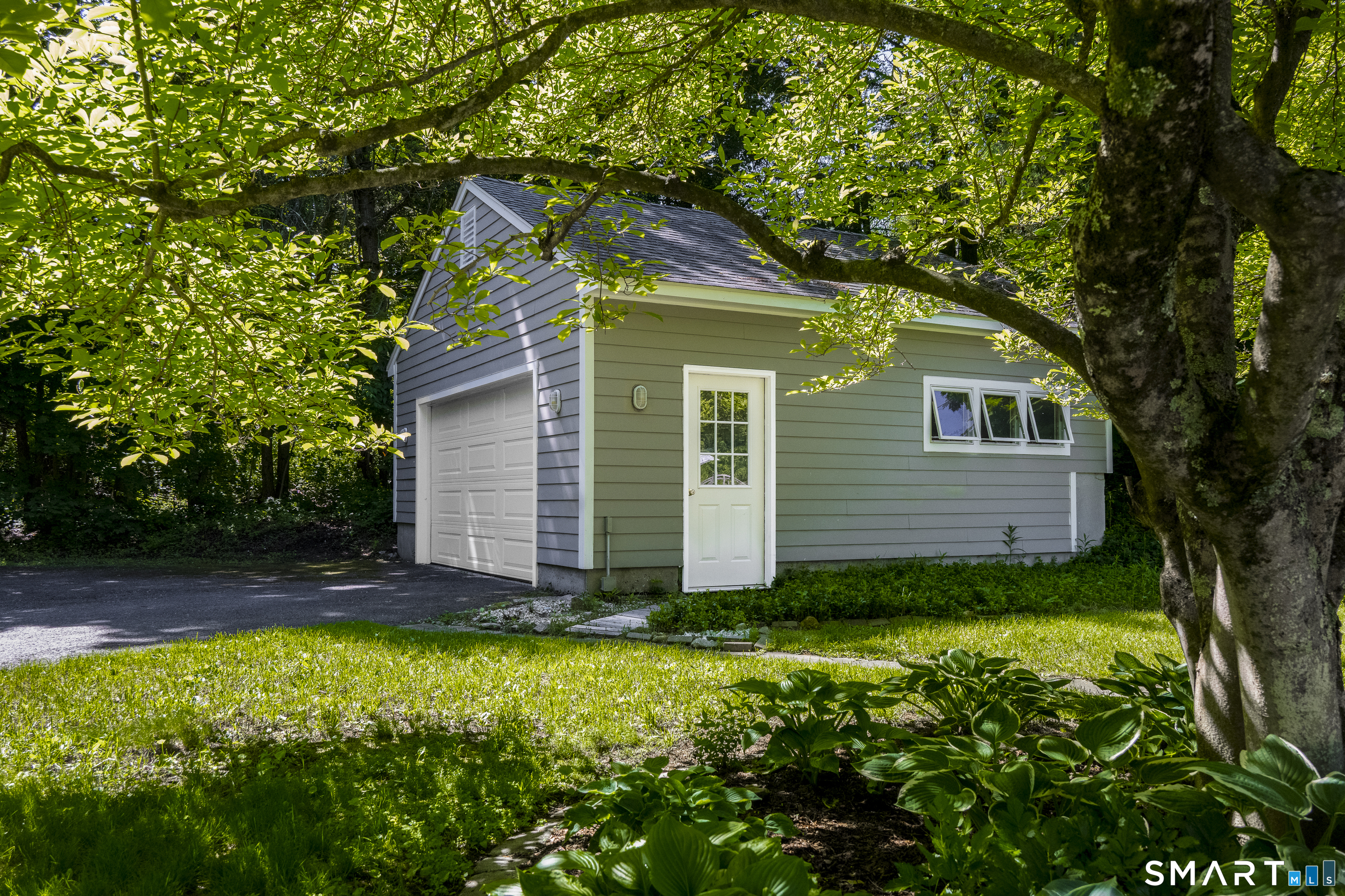 Homes for sale in Kent, CT | 7 Chimney Rock Rd, Kent, CT 06757 | MLS# 24176553