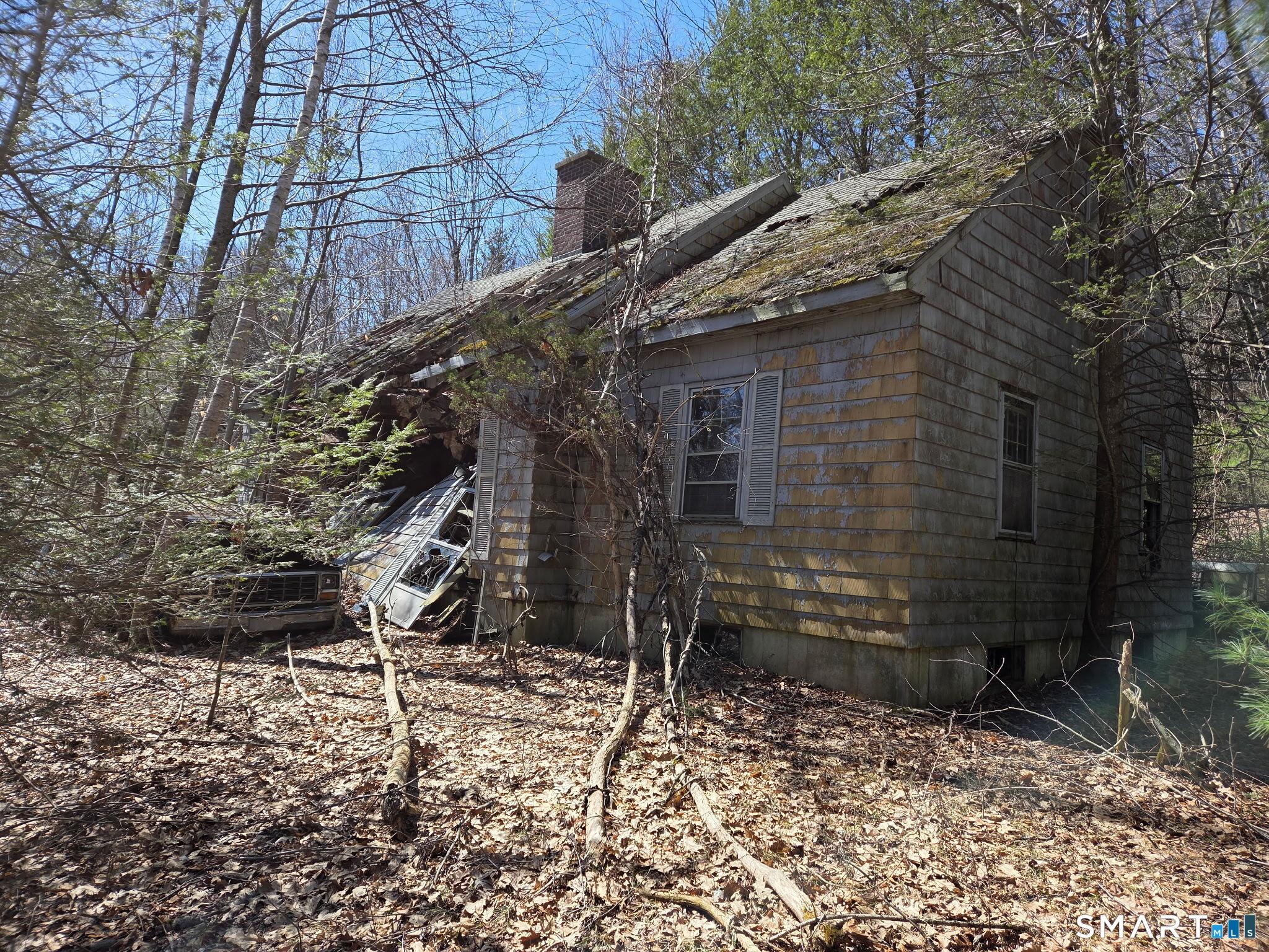 Homes for sale in Harwinton, CT | 33 Davis Rd, Harwinton, CT 06791 | MLS# 24177850