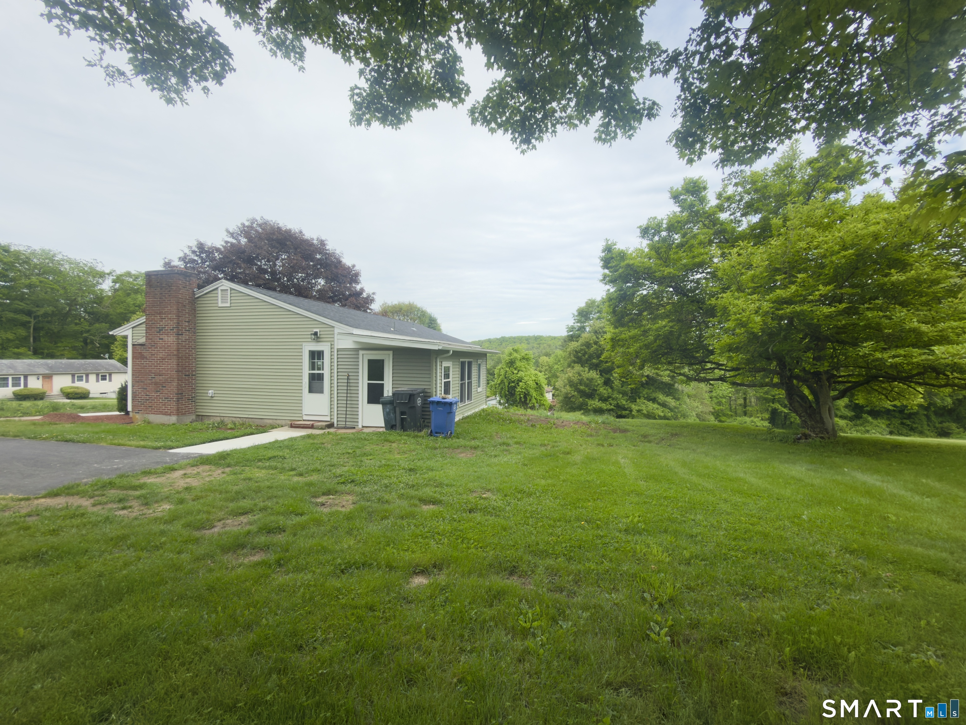 Homes for sale in Killingly, CT | 44 Polly Ave, Killingly, CT 06239 | MLS# 24178080