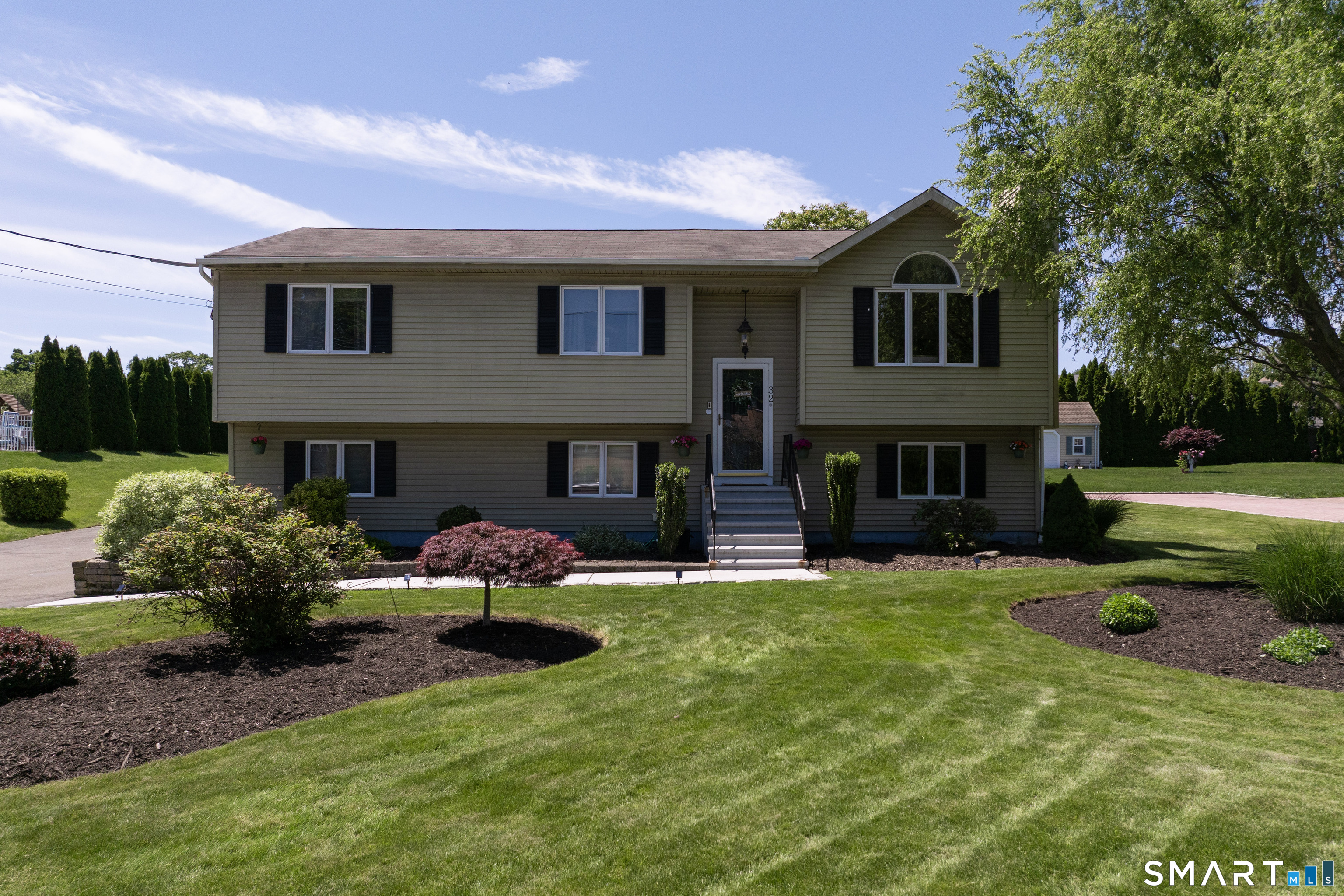 32 Angela Drive