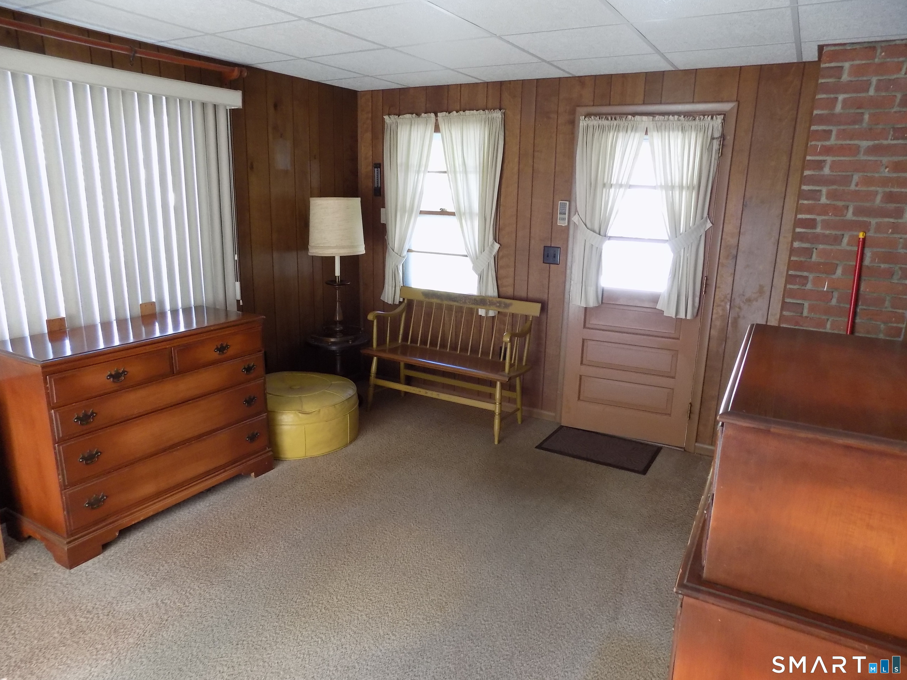 Homes for sale in Bristol, CT | 77 Deerfield Rd, Bristol, CT 06010 | MLS# 24178728