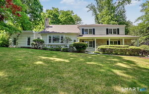 34 Pequot Trail