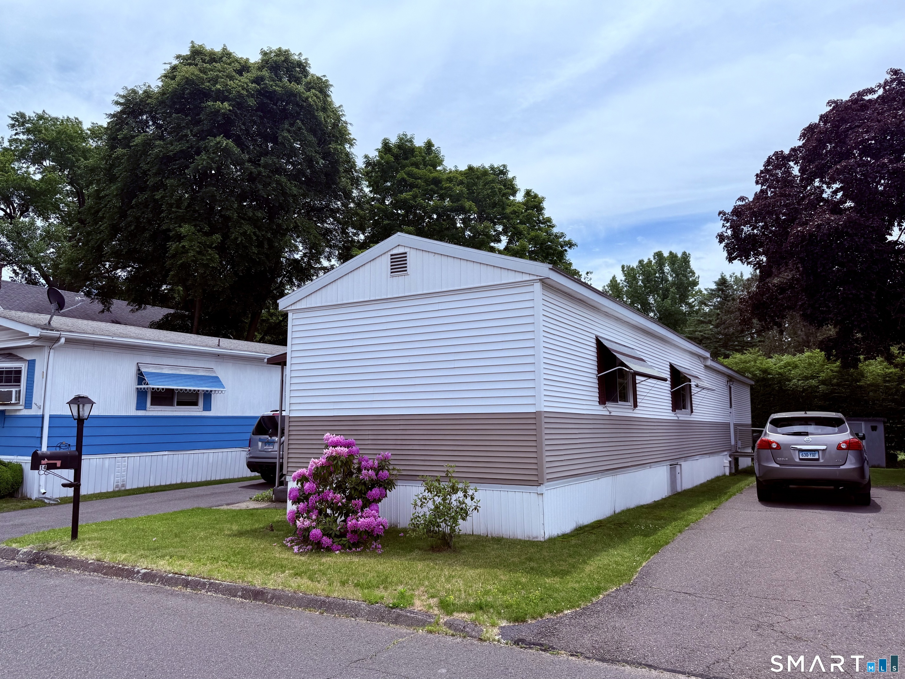 Homes for sale in East Hartford, CT | 14 Arapaho Dr, East Hartford, CT 06118 | MLS# 24178789