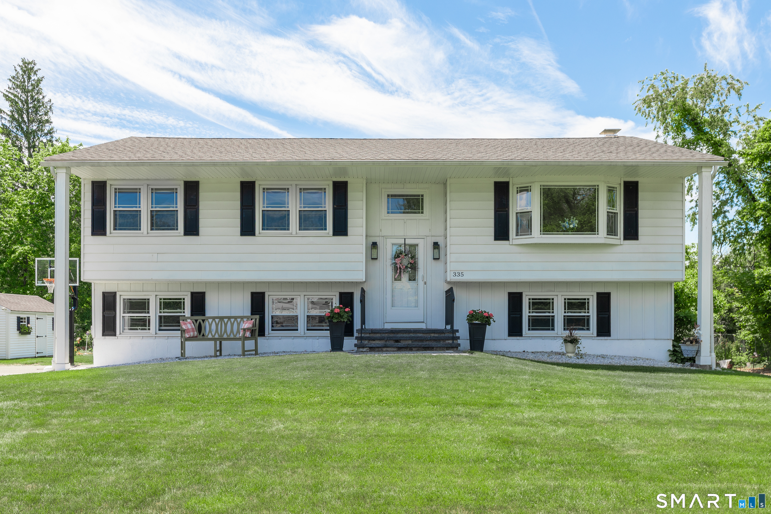 335 Redwood Lane