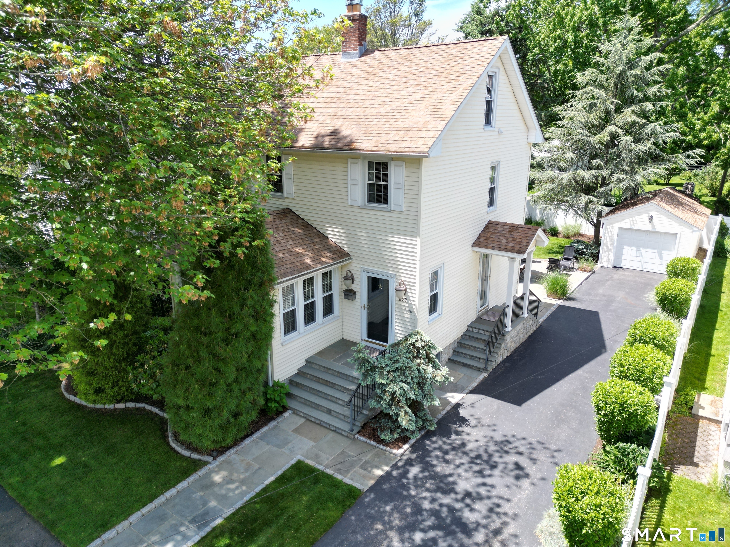 57 Wilbar Avenue