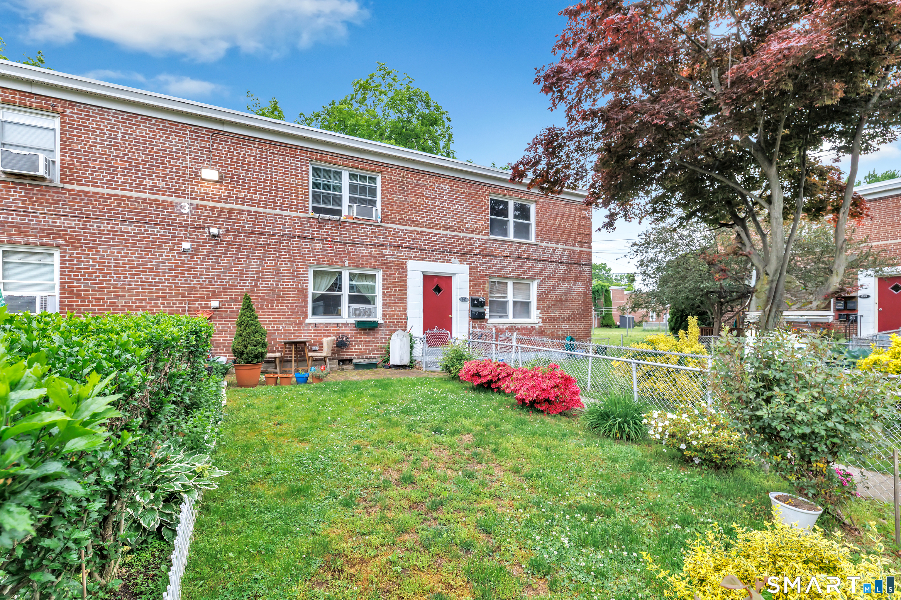 Homes for sale in Bridgeport, CT | 397 Building #3 Grandfield Ave #C, Bridgeport, CT 06610 | MLS# 24178854