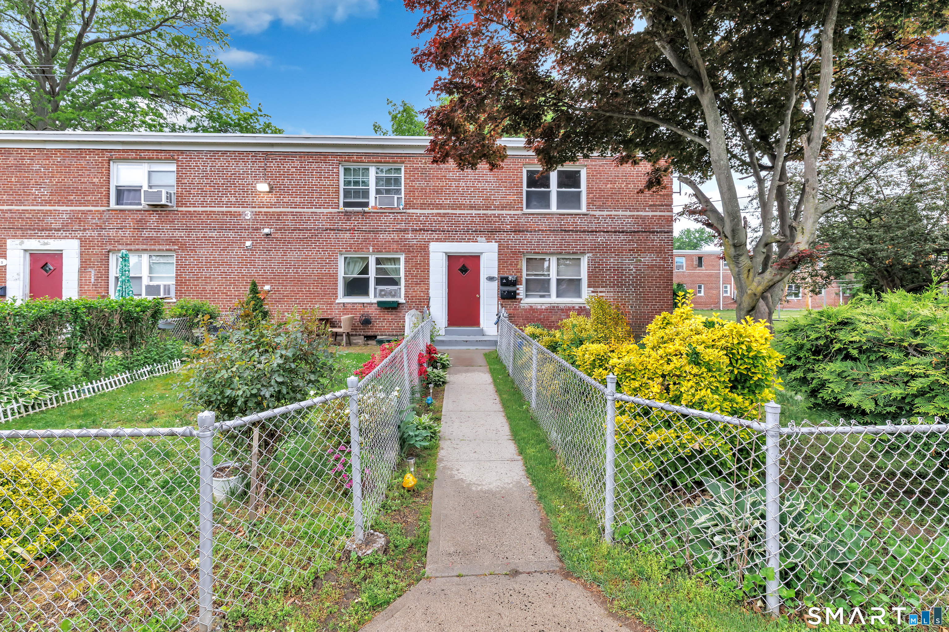 Homes for sale in Bridgeport, CT | 397 Building #3 Grandfield Ave #C, Bridgeport, CT 06610 | MLS# 24178854