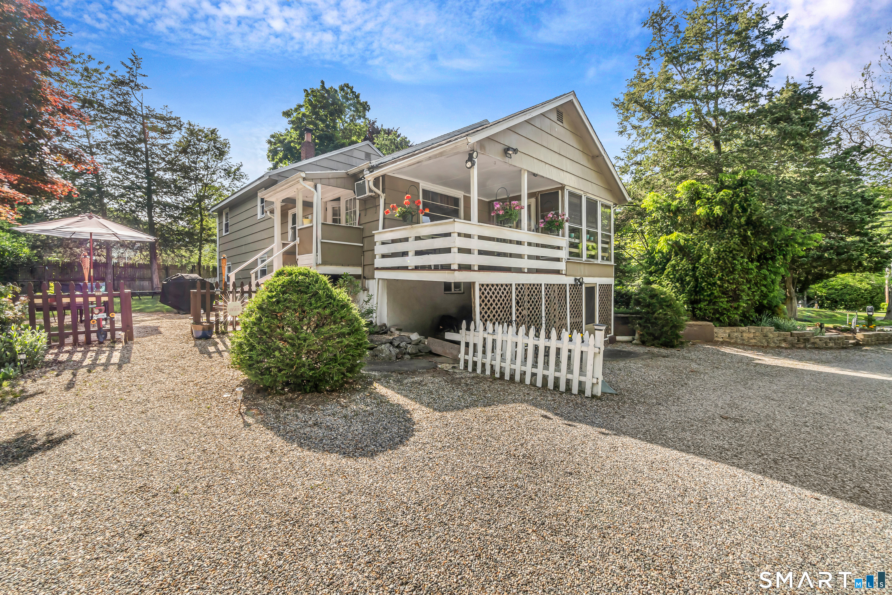 385 Roses Mill Road