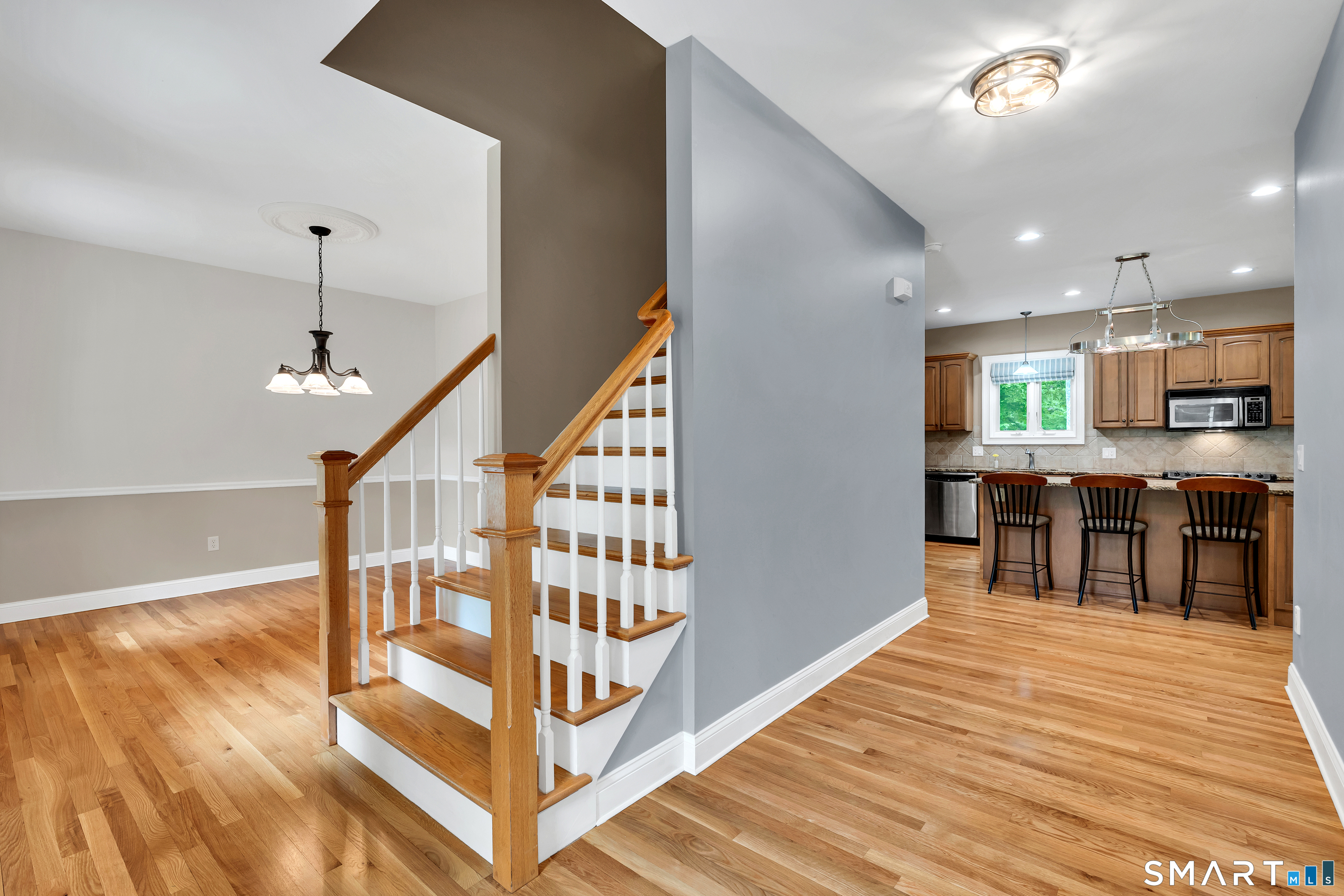Homes for sale in Waterford, CT | 3 Arrowhead Trl, Waterford, CT 06385 | MLS# 24178809
