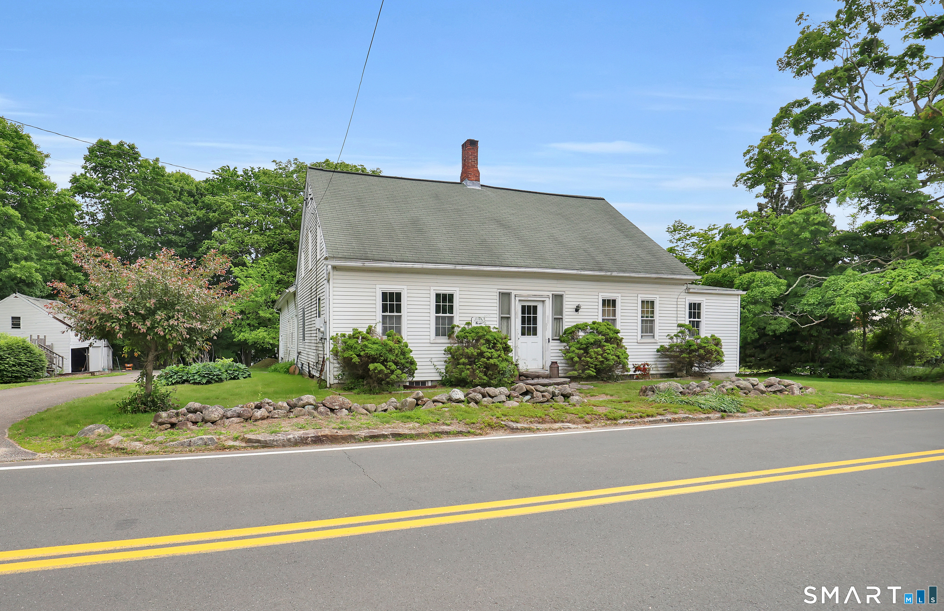 Homes for sale in Prospect, CT | 89 Clark Hill Rd, Prospect, CT 06712 | MLS# 24177690