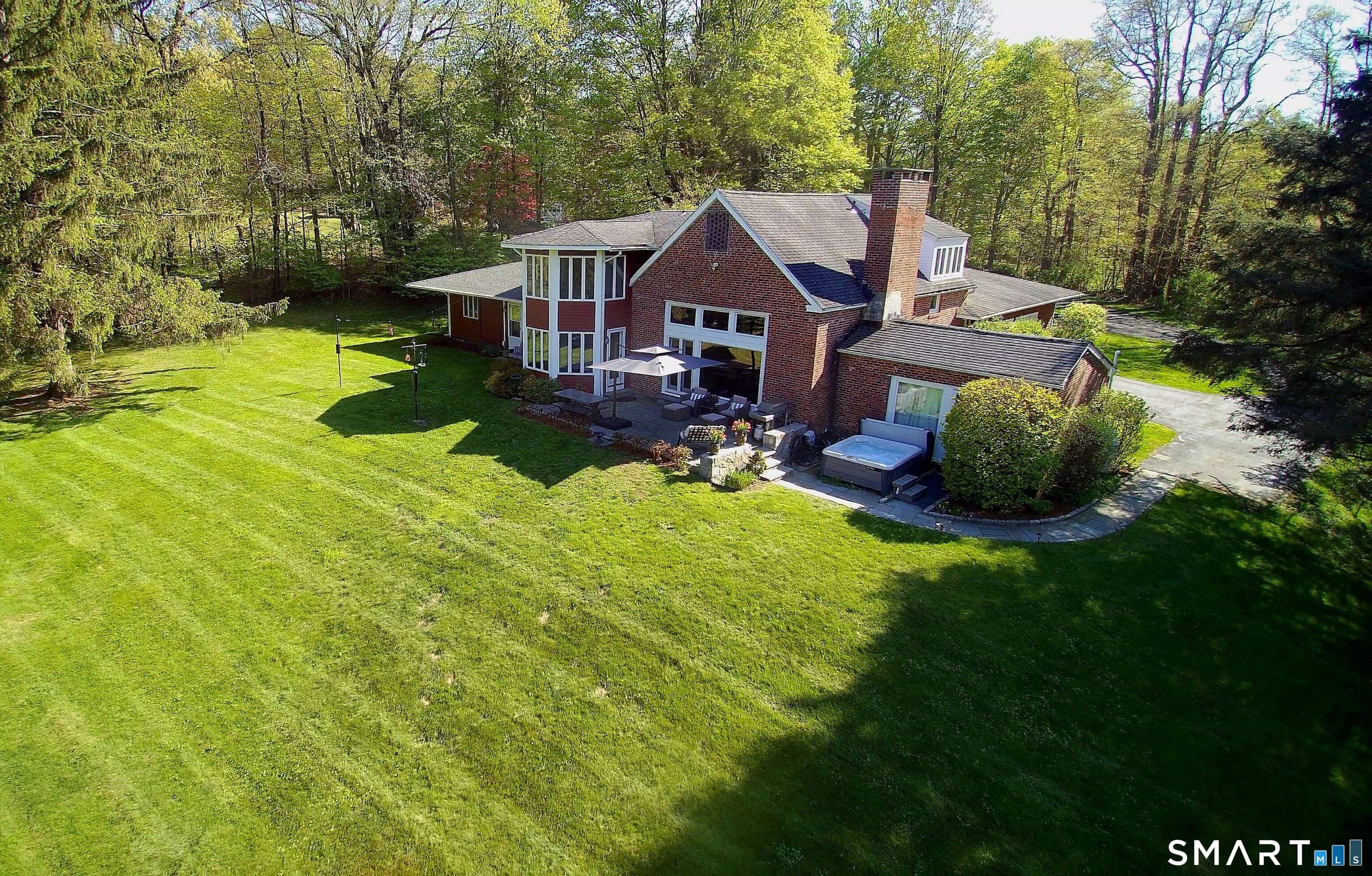 Homes for sale in Ridgefield, CT | 68 Bloomer Rd, Ridgefield, CT 06877 | MLS# 24173174