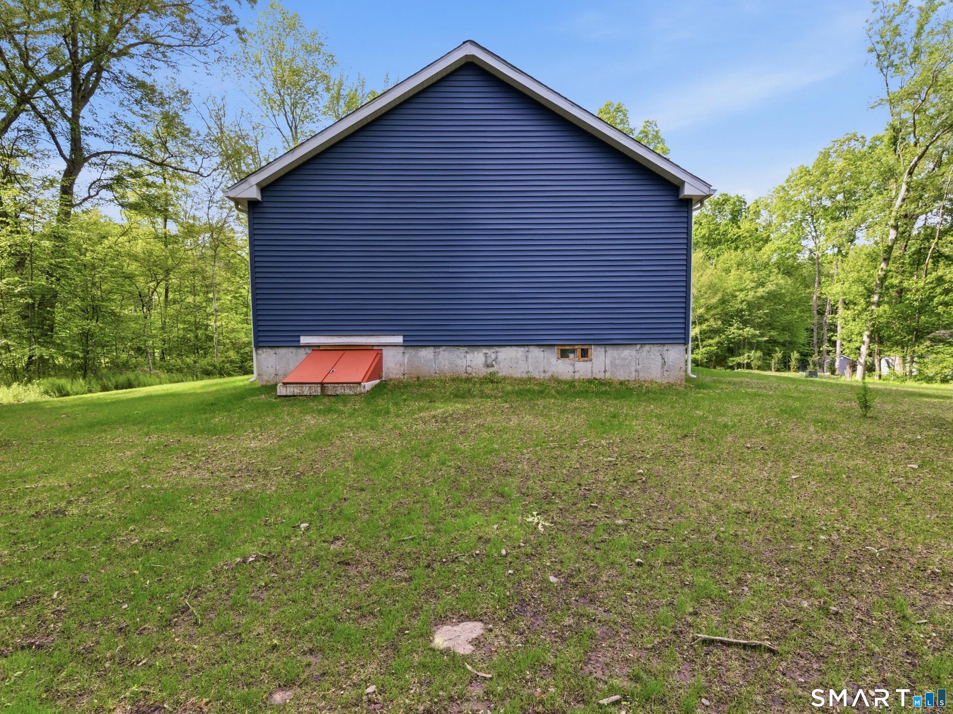 Homes for sale in Montville, CT | 238 Simpson Ln, Montville, CT 06370 | MLS# 24179105
