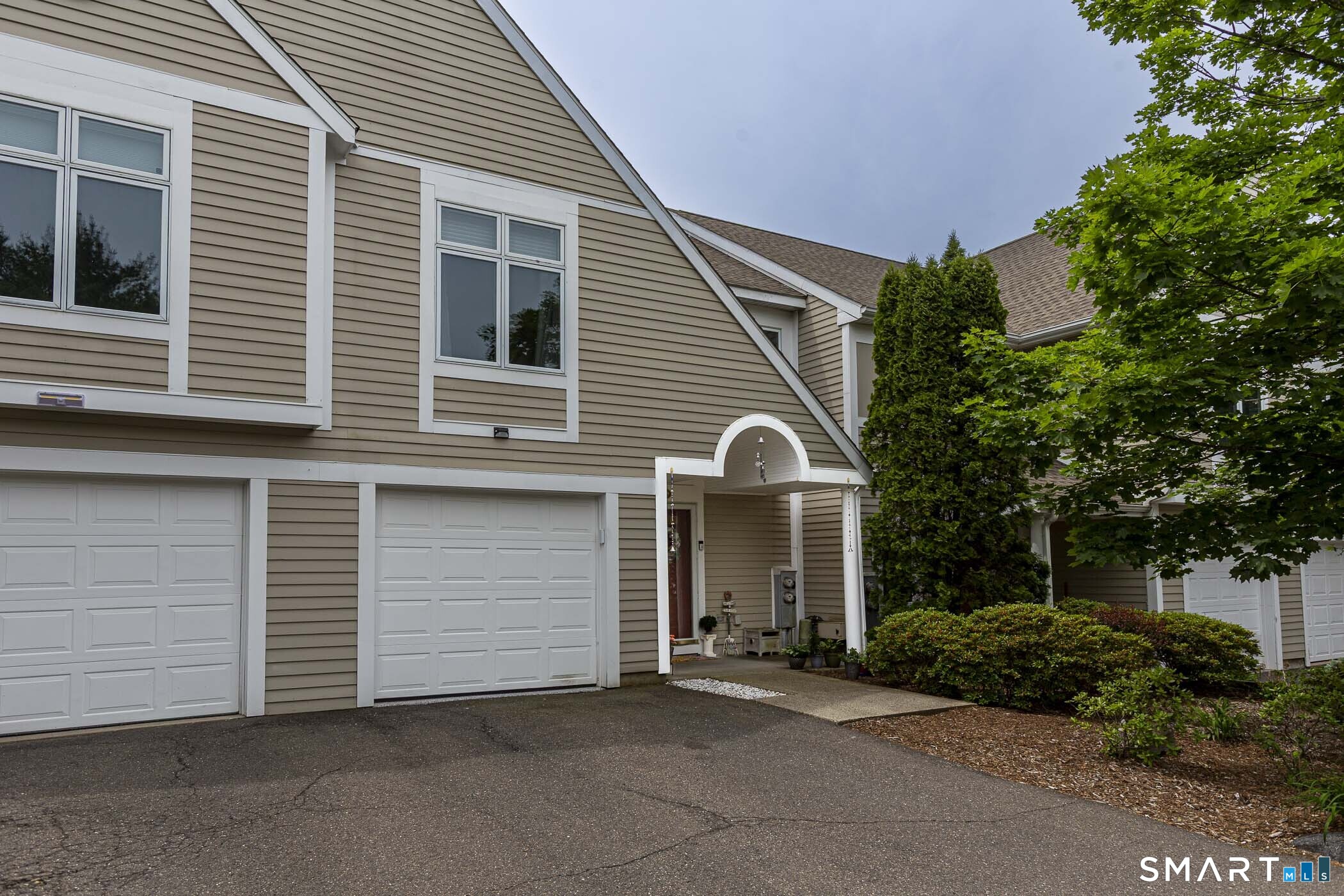 Homes for sale in Avon, CT | 3 Centerbrook Ct, Avon, CT 06001 | MLS# 24178292