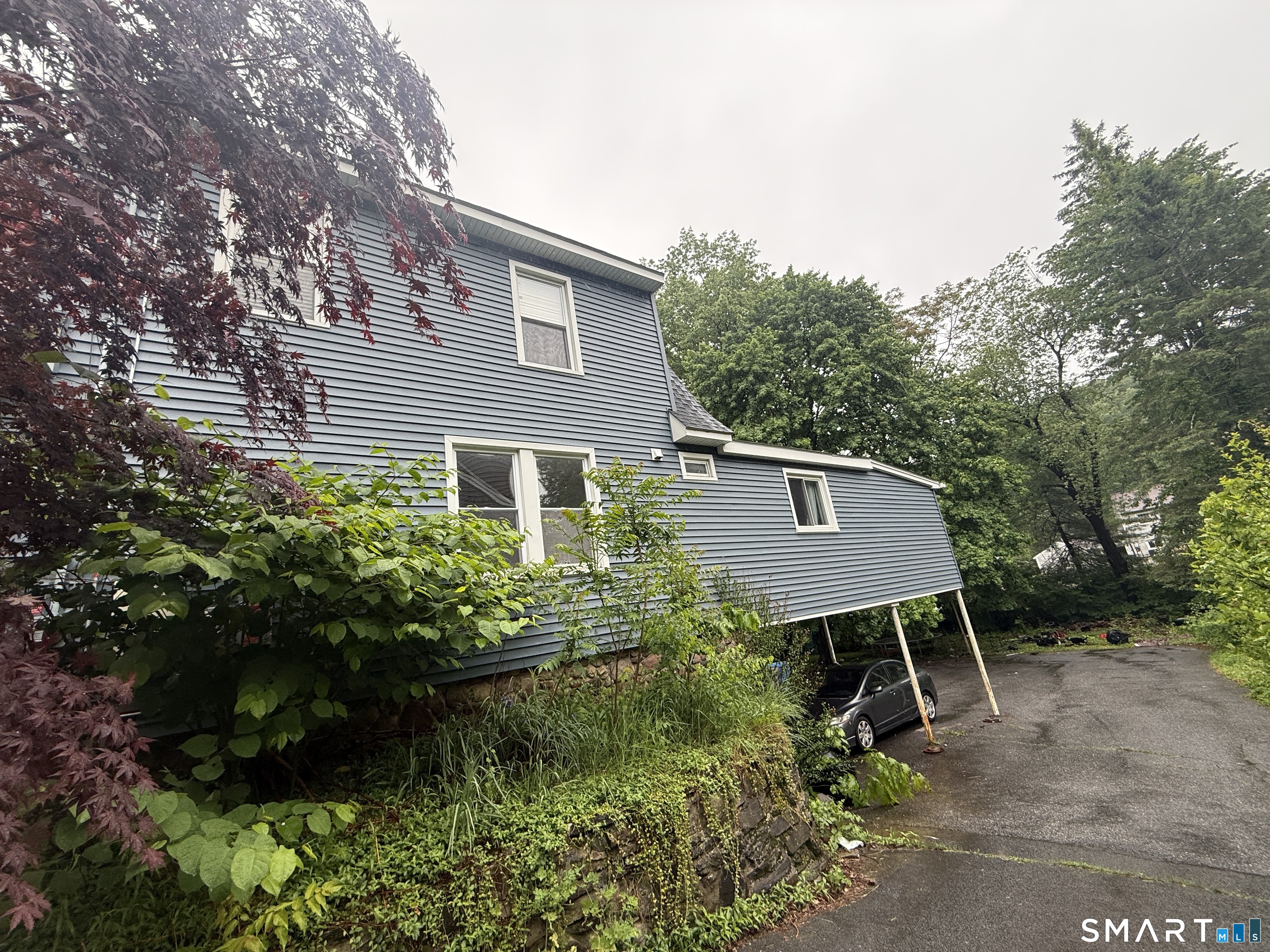 Homes for sale in Bristol, CT | 360 Farmington Ave, Bristol, CT 06010 | MLS# 24179356