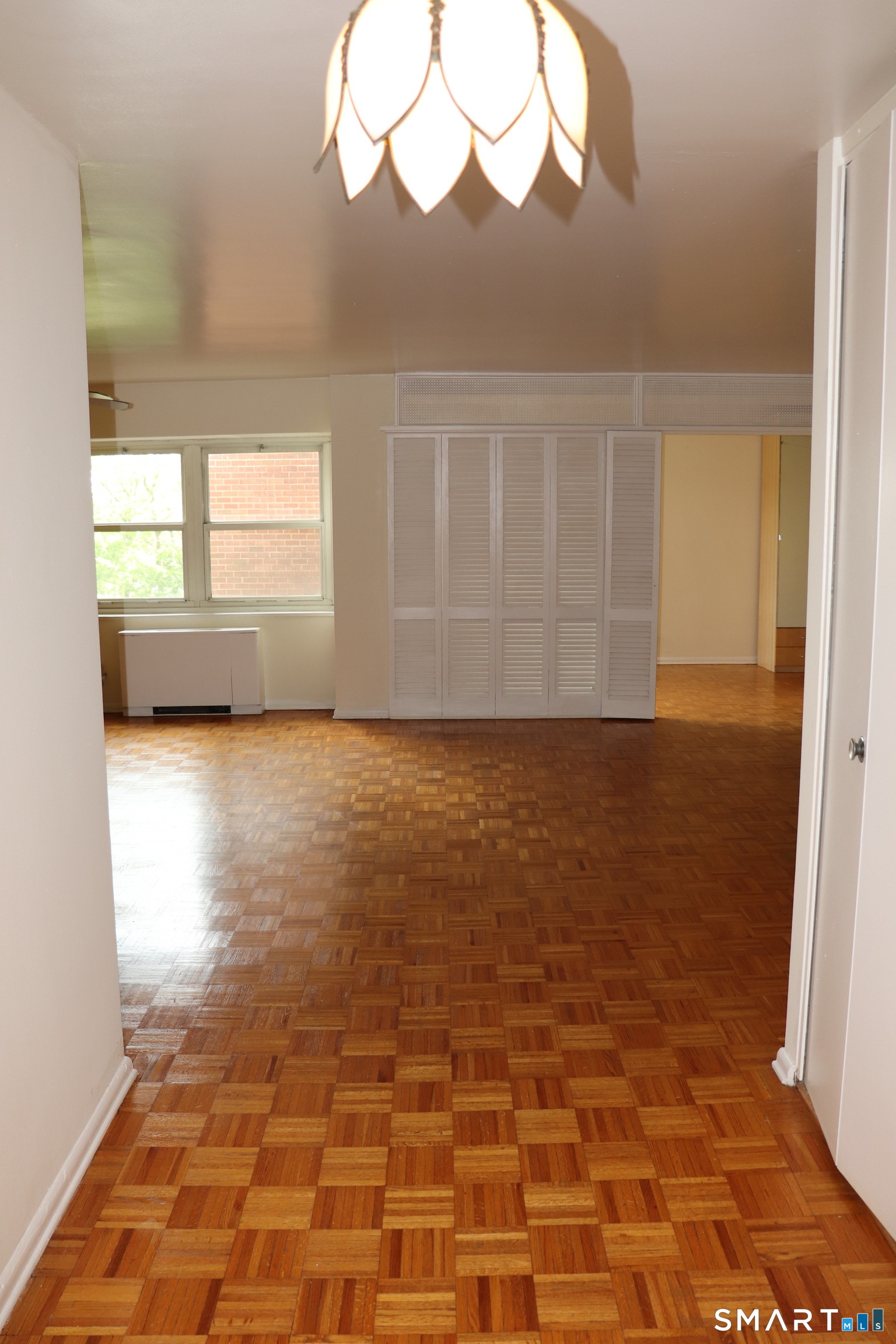 Homes for sale in Hartford, CT | 31 Woodland St #7N, Hartford, CT 06105 | MLS# 24179038