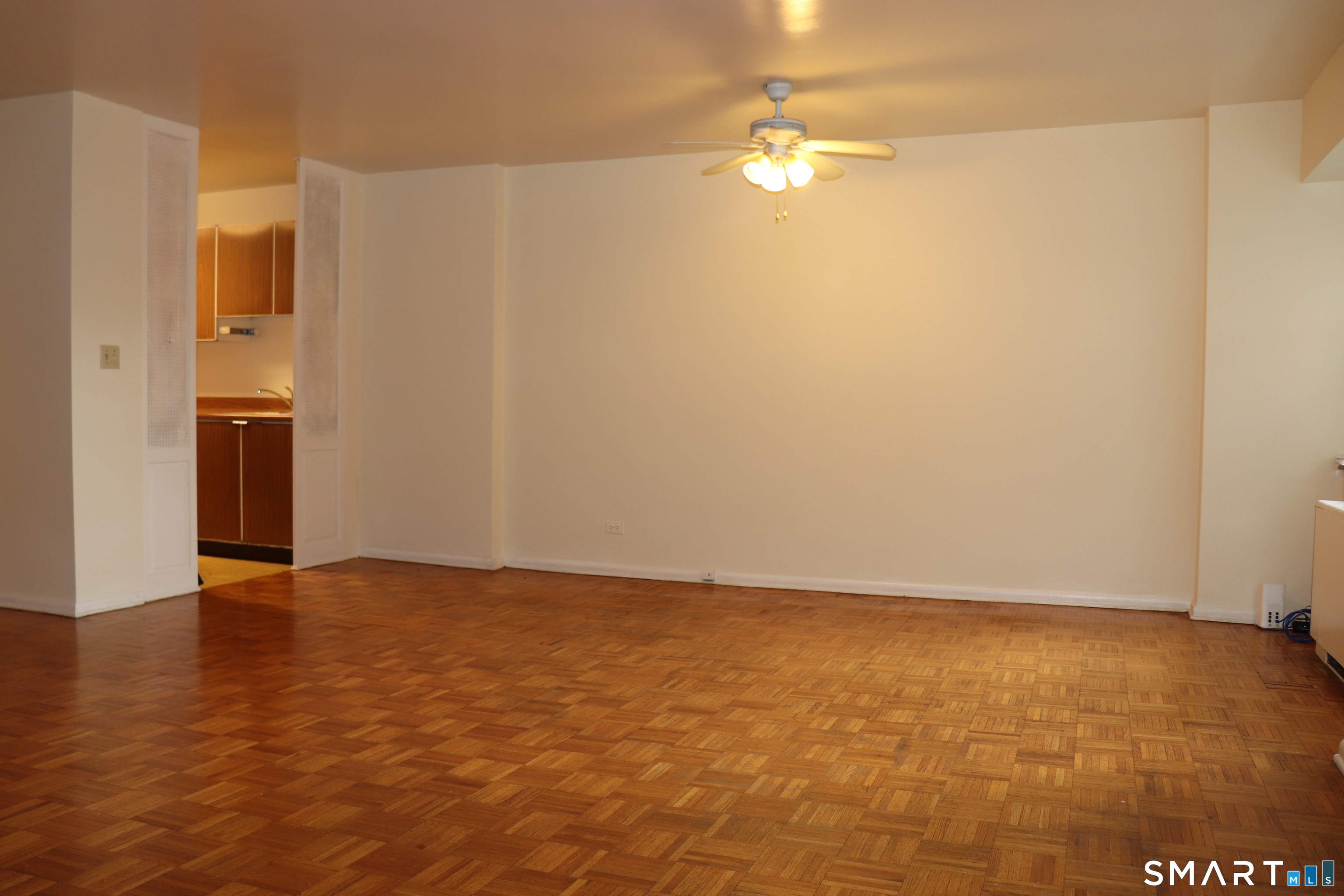 Homes for sale in Hartford, CT | 31 Woodland St #7N, Hartford, CT 06105 | MLS# 24179038