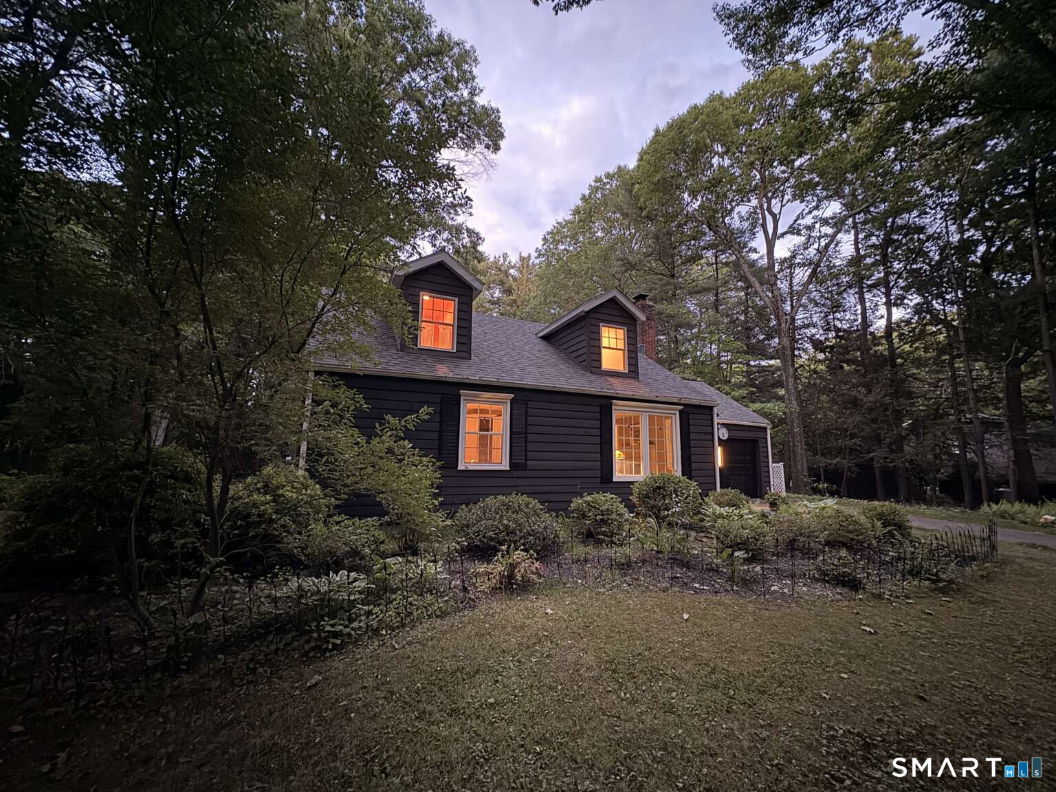 Homes for sale in Simsbury, CT | 44 Climax Rd, Simsbury, CT 06070 | MLS# 24167282