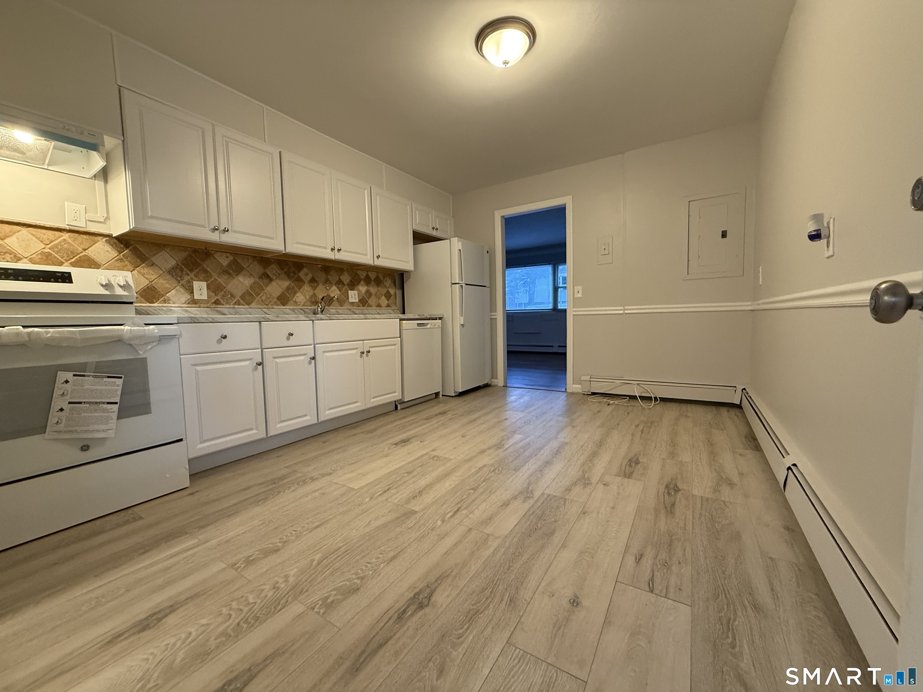 Homes for sale in Bridgeport, CT | 204 Cherry Hill Dr #1B, Bridgeport, CT 06606 | MLS# 24179582