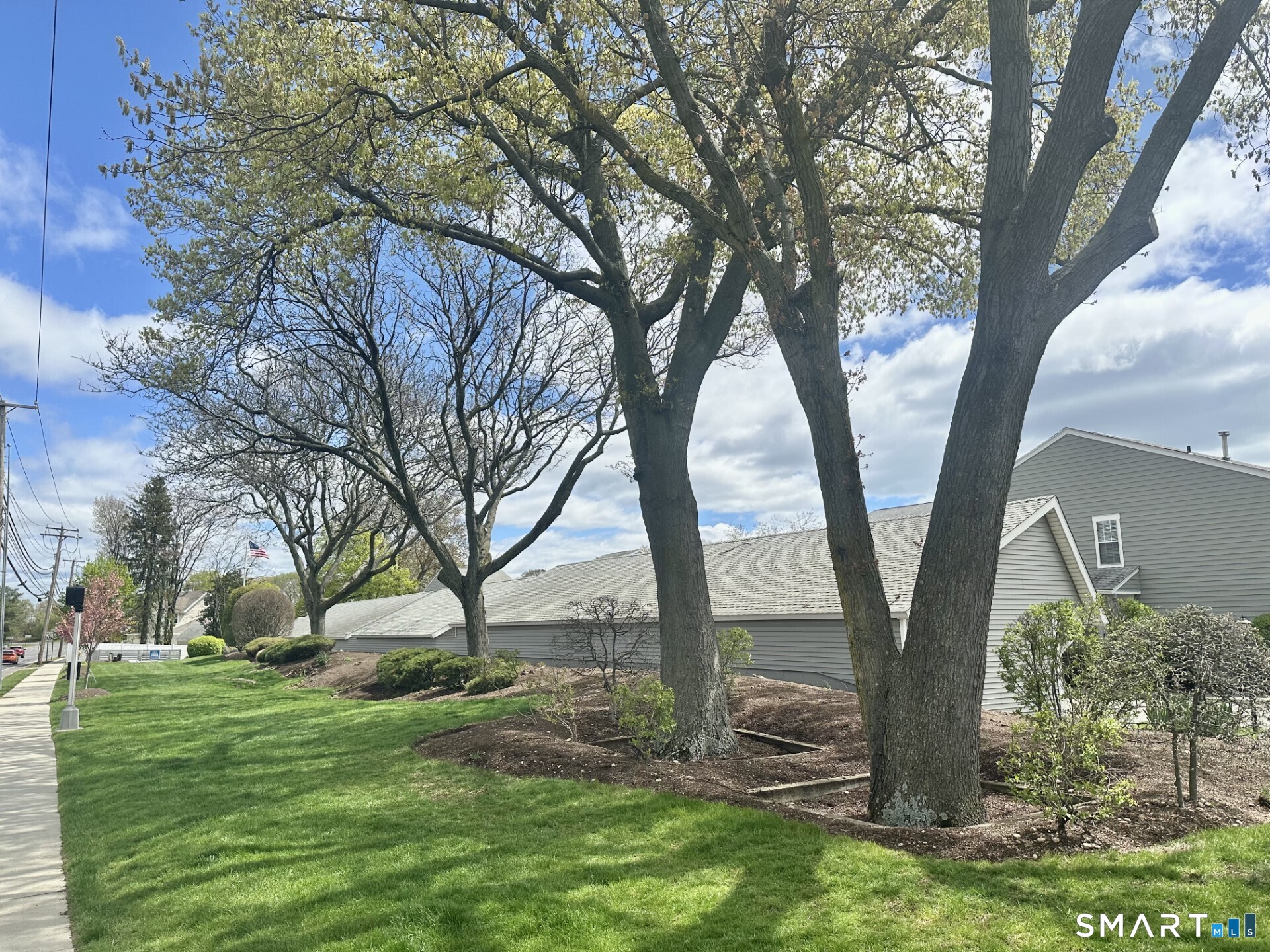Homes for sale in Stratford, CT | 42 Ferry Ct #42, Stratford, CT 06615 | MLS# 24155169