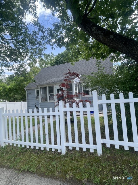 Homes for sale in New Britain, CT | 31 Richard St, New Britain, CT 06053 | MLS# 24179543