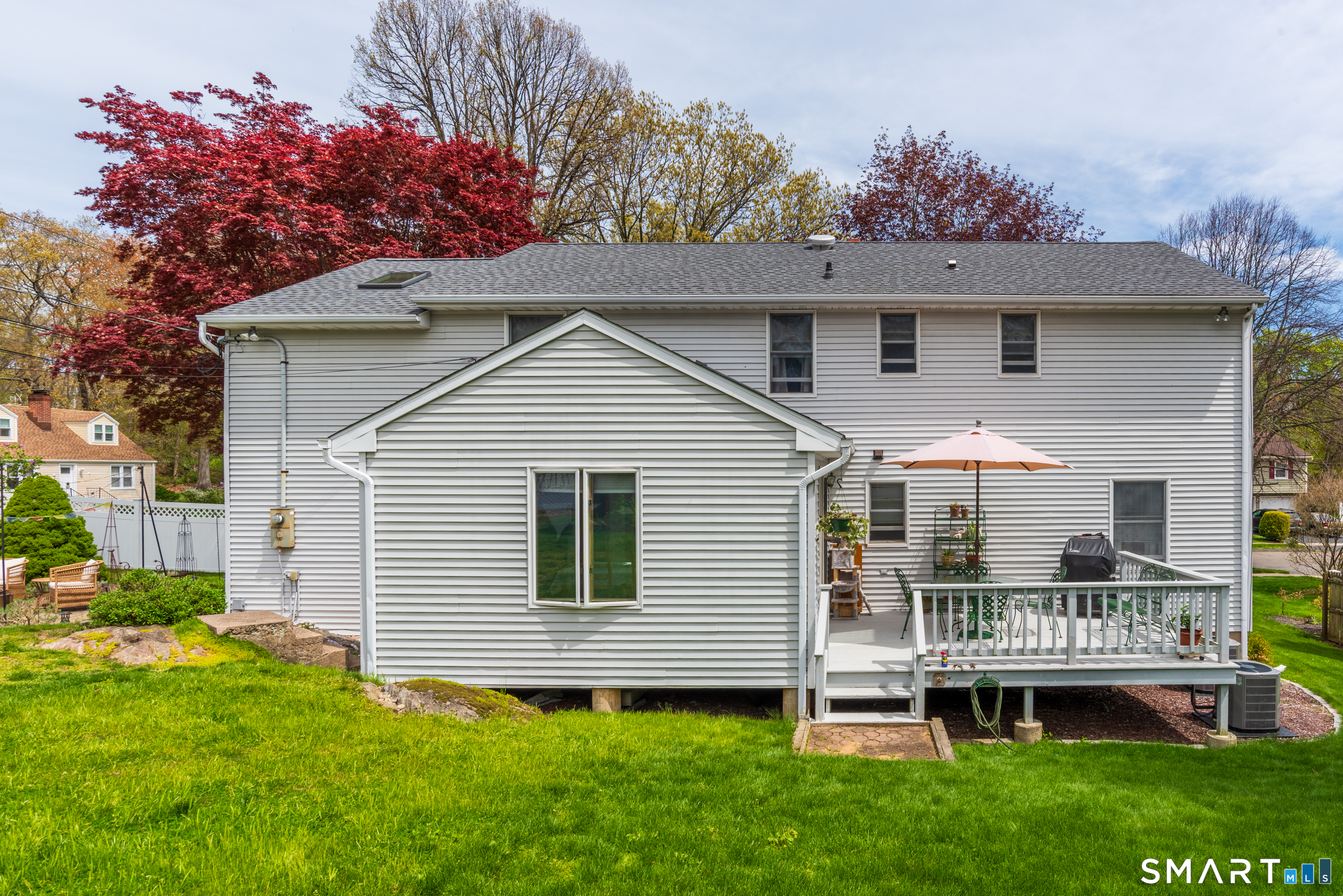 Homes for sale in Stratford, CT | 105 Meadow Wood Rd, Stratford, CT 06614 | MLS# 24179548