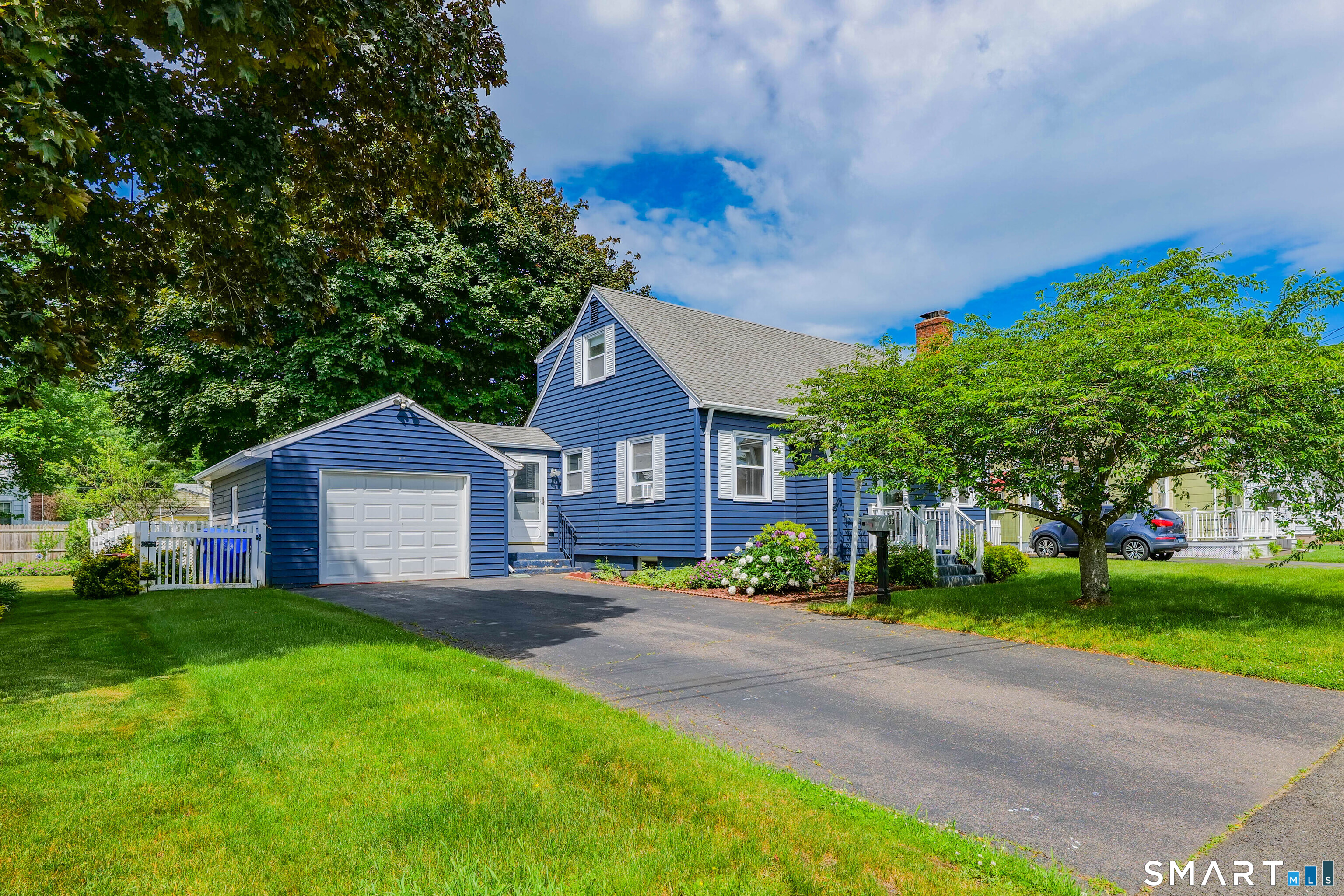 Homes for sale in East Hartford, CT | 33 Dorothy Rd, East Hartford, CT 06118 | MLS# 24178226