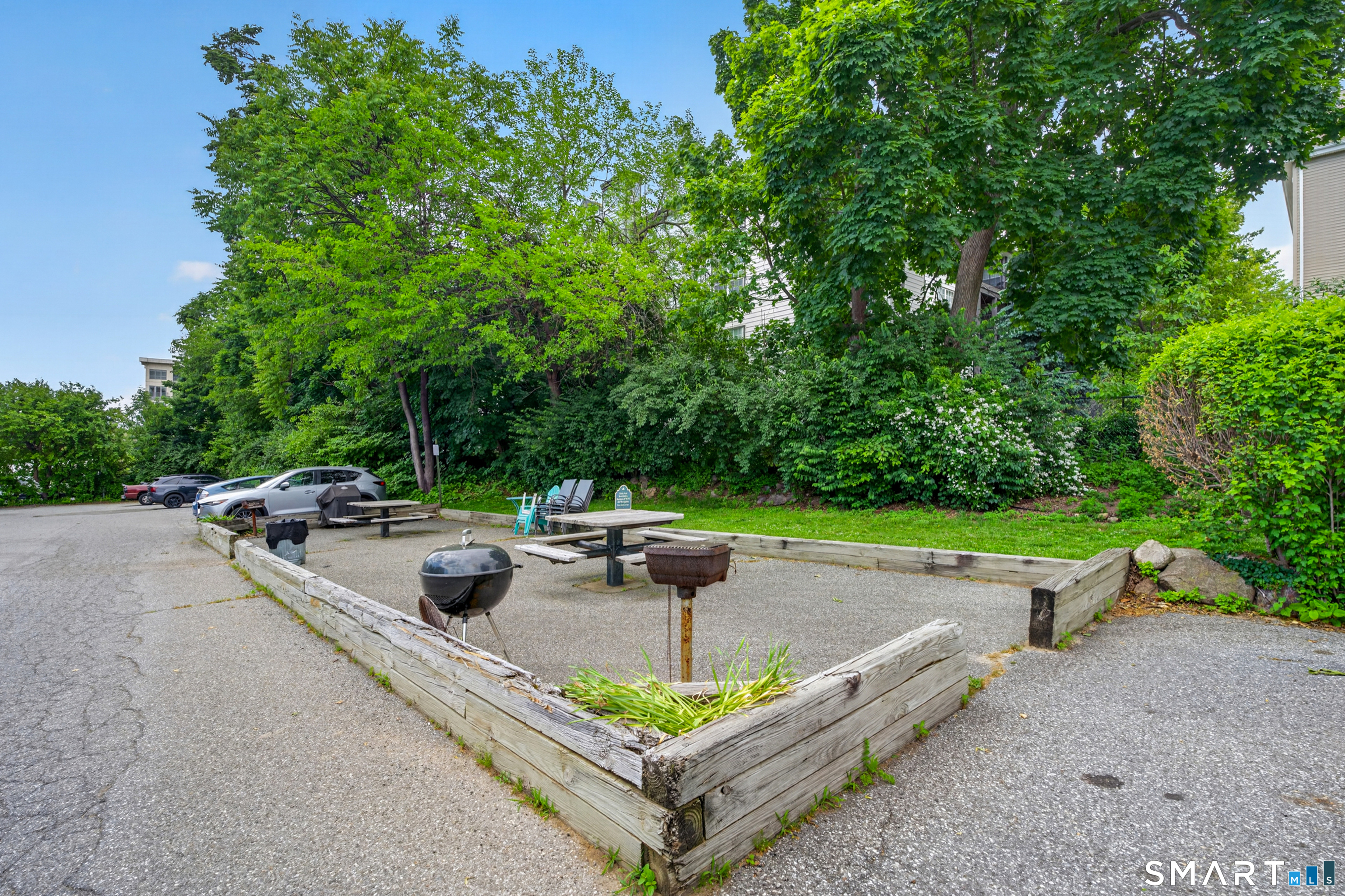 Homes for sale in Stamford, CT | 70 Strawberry Hill Ave #6-3C, Stamford, CT 06902 | MLS# 24179896