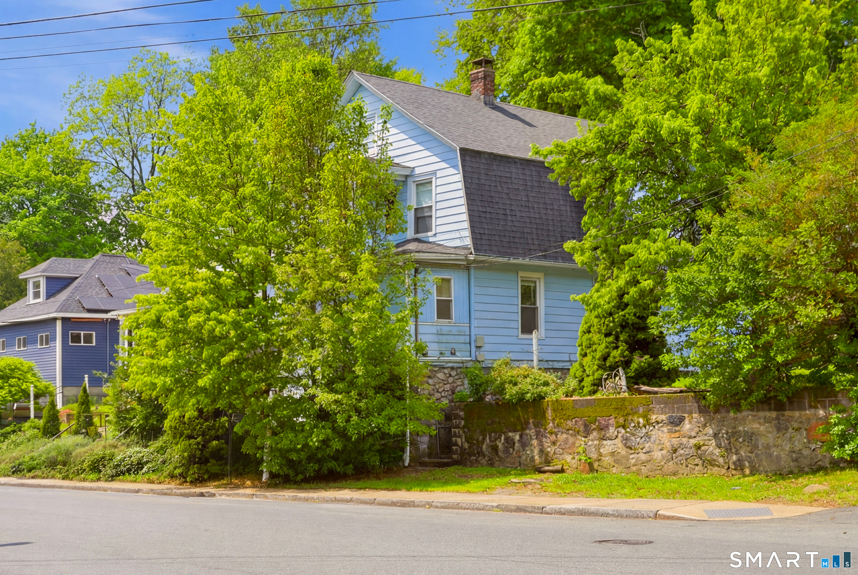 Homes for sale in New London, CT | 182 Vauxhall St, New London, CT 06320 | MLS# 24179970