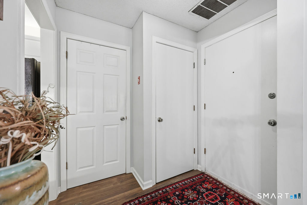 Homes for sale in Hamden, CT | 2390 State St #2U, Hamden, CT 06517 | MLS# 24174893