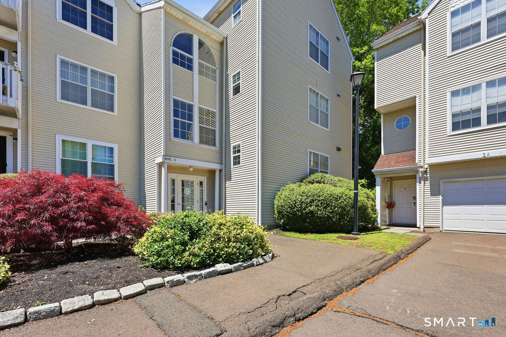 Homes for sale in Hamden, CT | 2390 State St #2U, Hamden, CT 06517 | MLS# 24174893