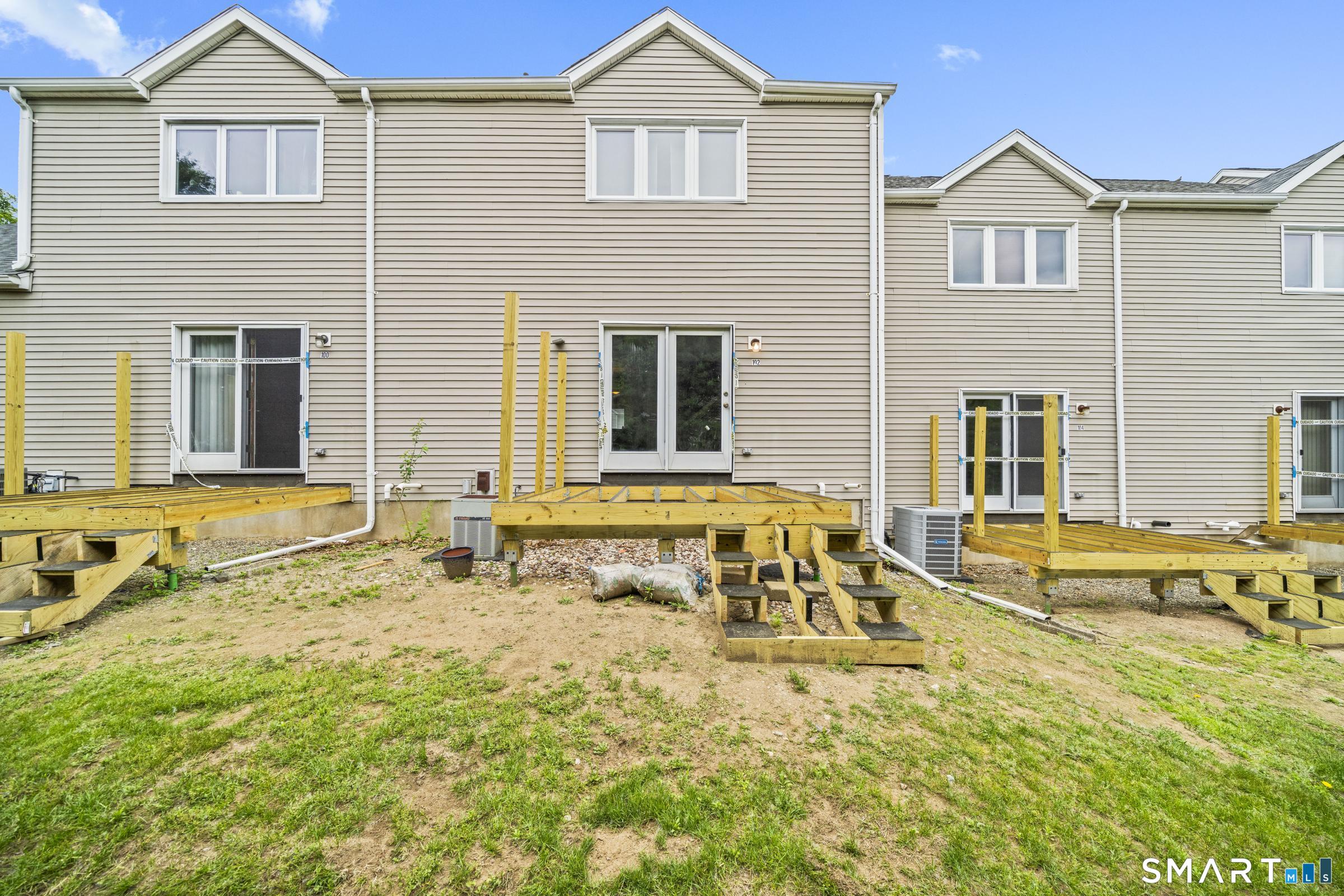 102 Oak Ridge Drive 102