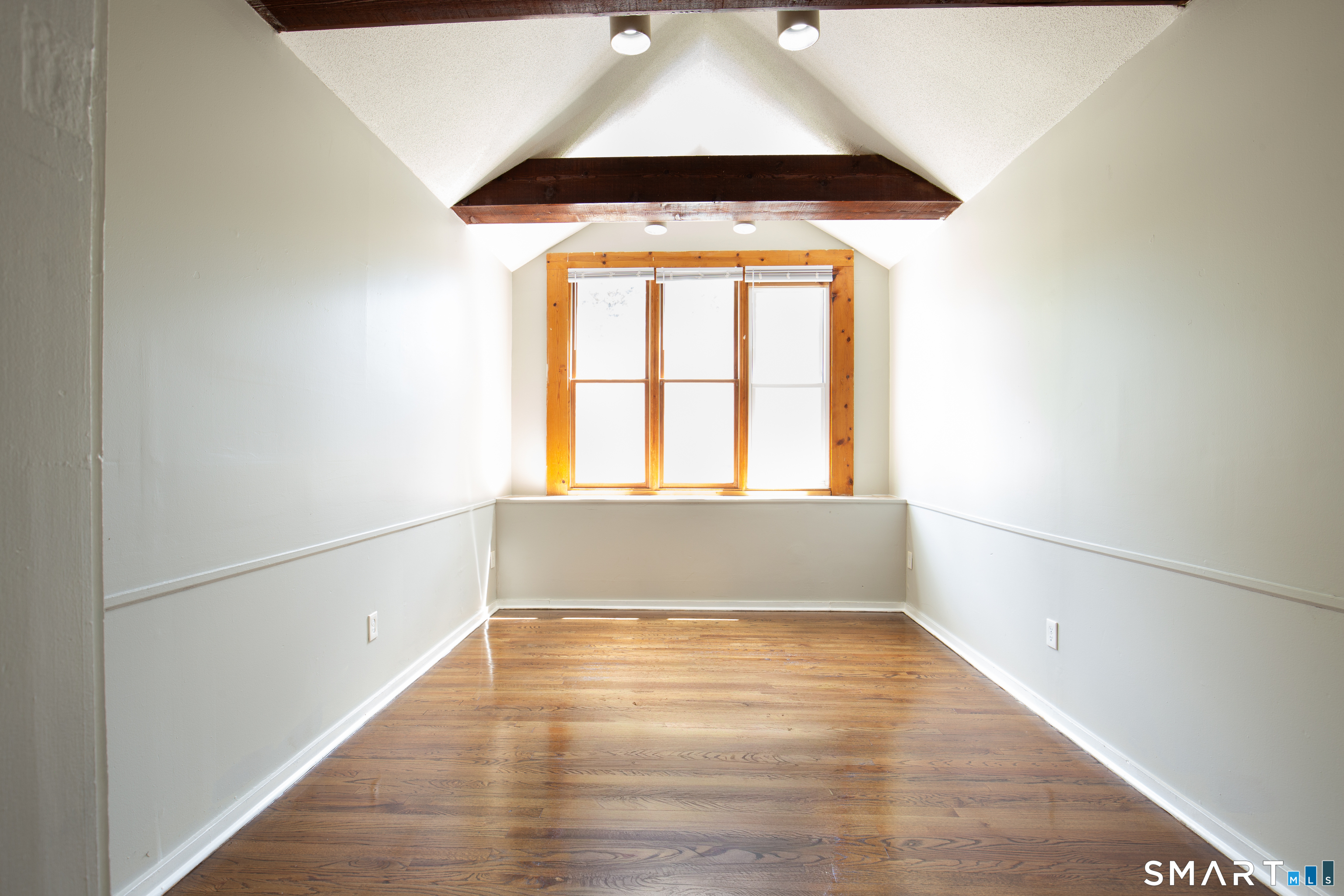 Homes for sale in Hamden, CT | 48 Bowen St, Hamden, CT 06514 | MLS# 24178848