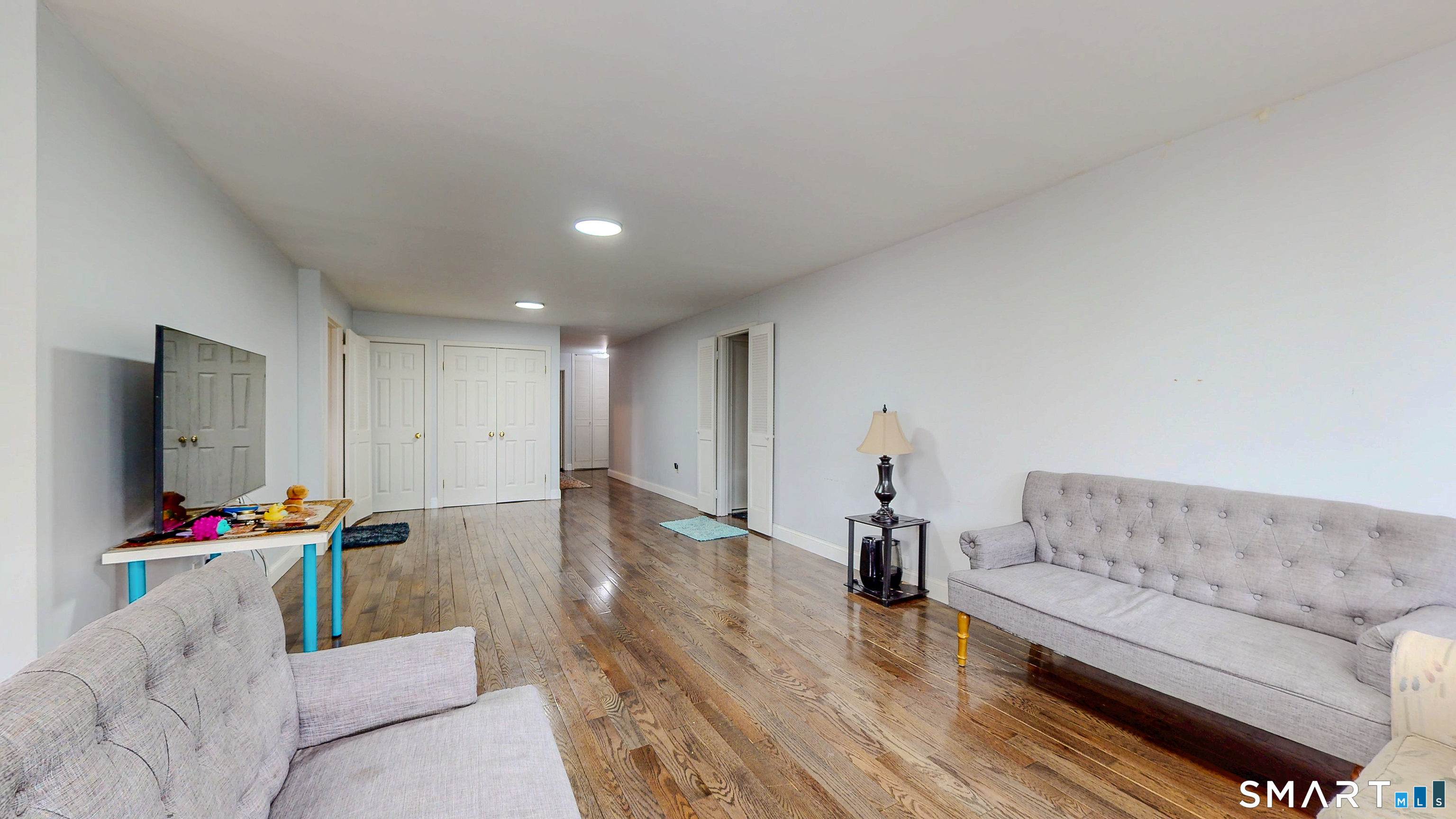 Homes for sale in Stamford, CT | 1 Strawberry Hill Ct #1H, Stamford, CT 06902 | MLS# 24179190