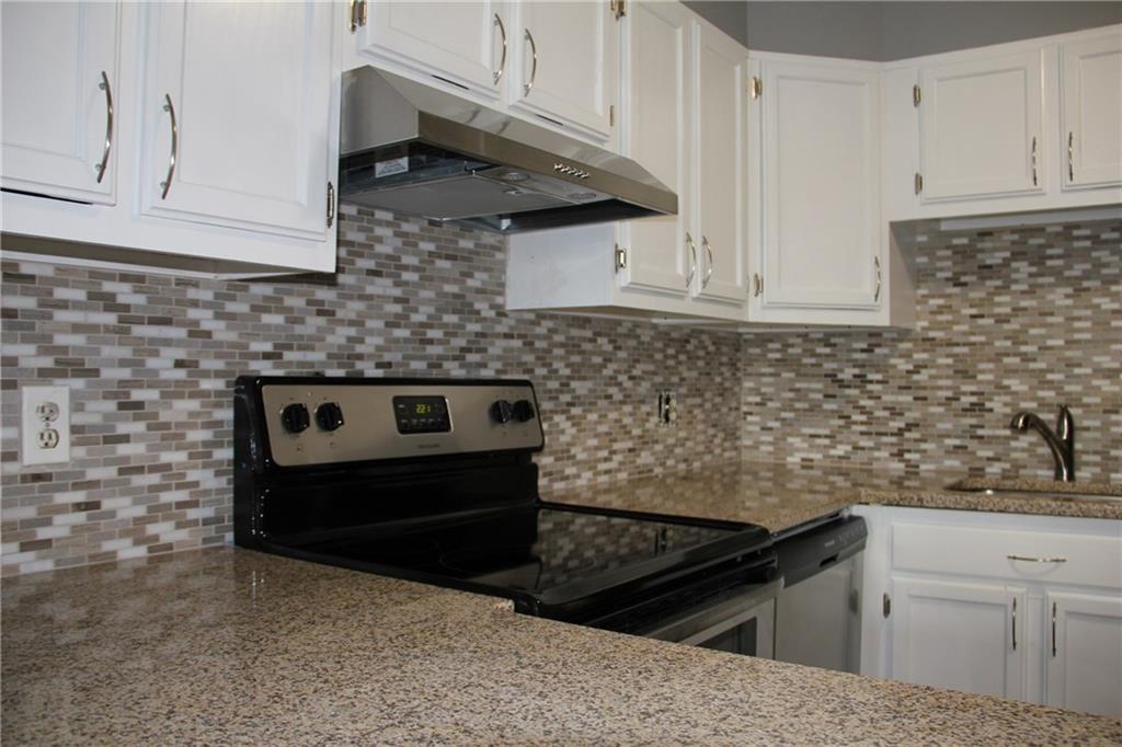 Homes for sale in Stamford, CT | 51 Schuyler Ave #5A, Stamford, CT 06902 | MLS# 24180814