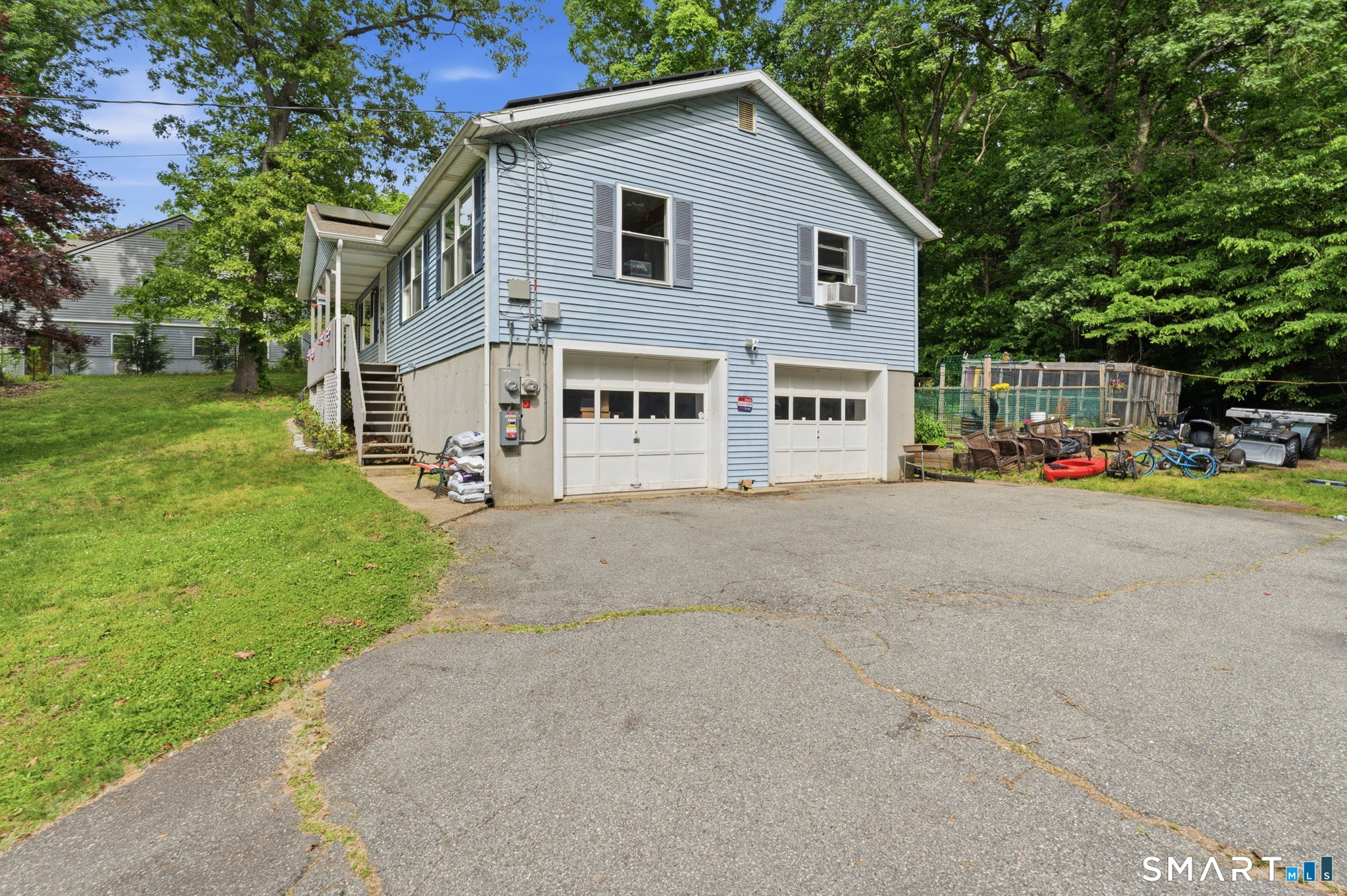 Homes for sale in Lisbon, CT | 63 Kinsman Hill Rd, Lisbon, CT 06351 | MLS# 24179833