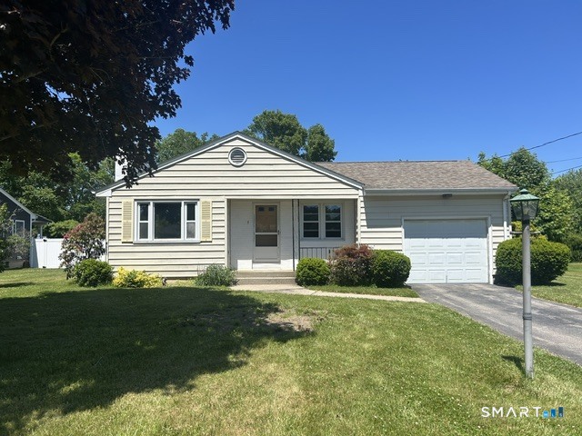 Homes for sale in Waterford, CT | 5 Maple Ct, Waterford, CT 06385 | MLS# 24178070