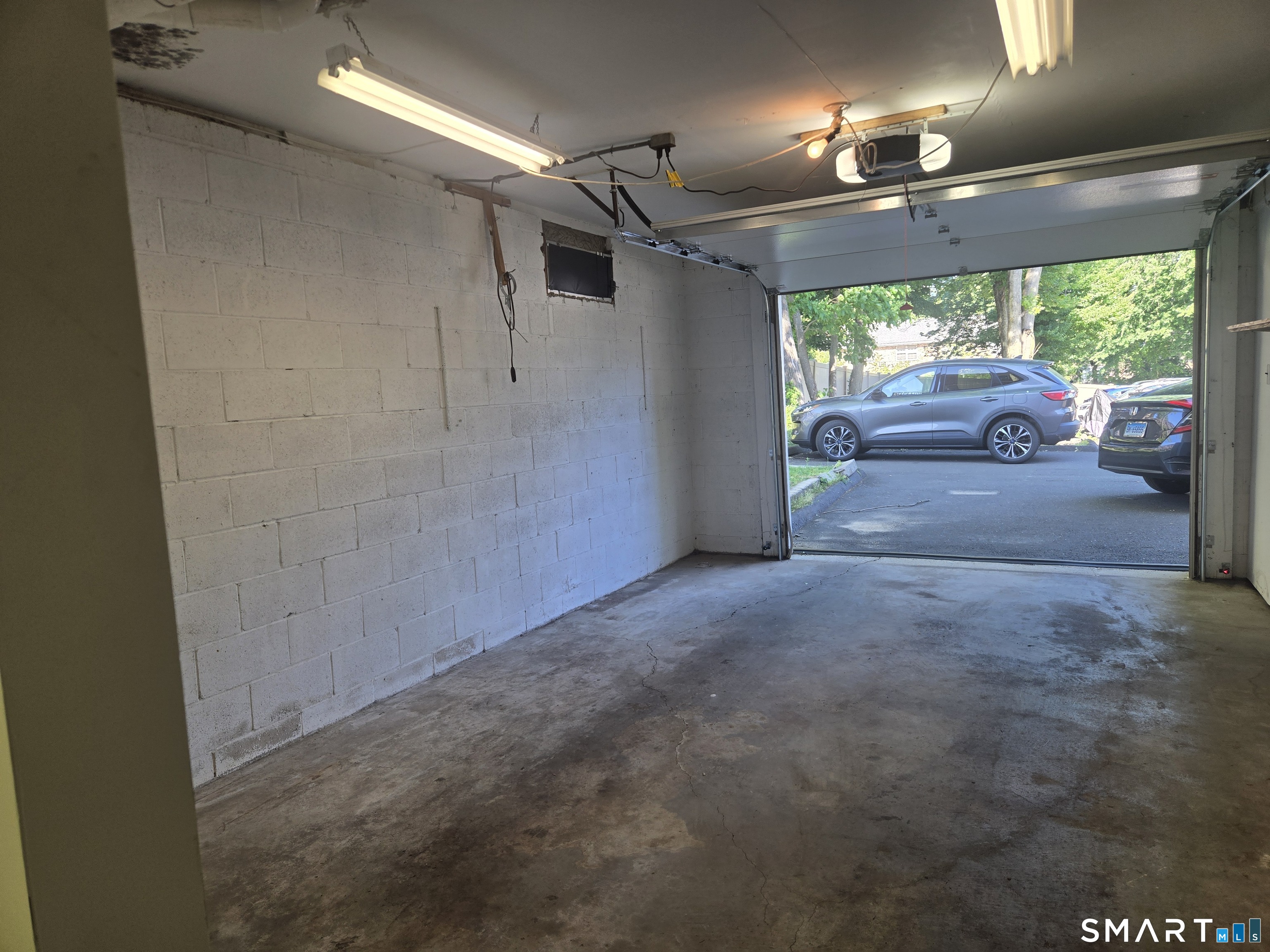 Homes for sale in Stamford, CT | 1307 Hope St #B4, Stamford, CT 06907 | MLS# 24180006