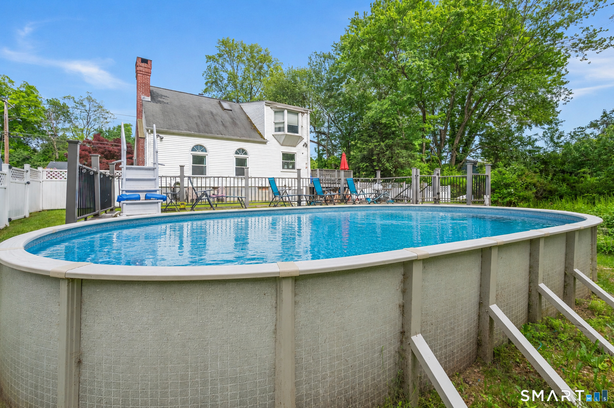 Homes for sale in Waterbury, CT | 381 Chestnut Hill Ave, Waterbury, CT 06704 | MLS# 24178525
