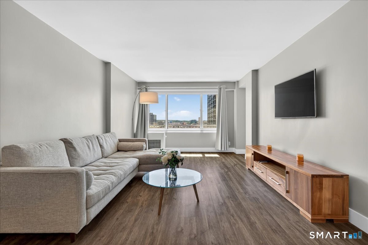 Homes for sale in New Haven, CT | 100 York St #16J, New Haven, CT 06511 | MLS# 24169656