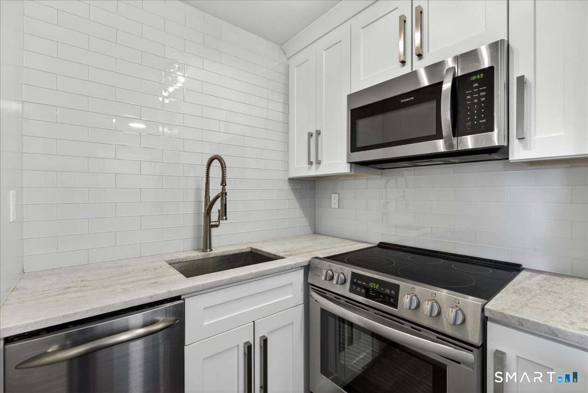Homes for sale in New Haven, CT | 100 York St #16J, New Haven, CT 06511 | MLS# 24169656