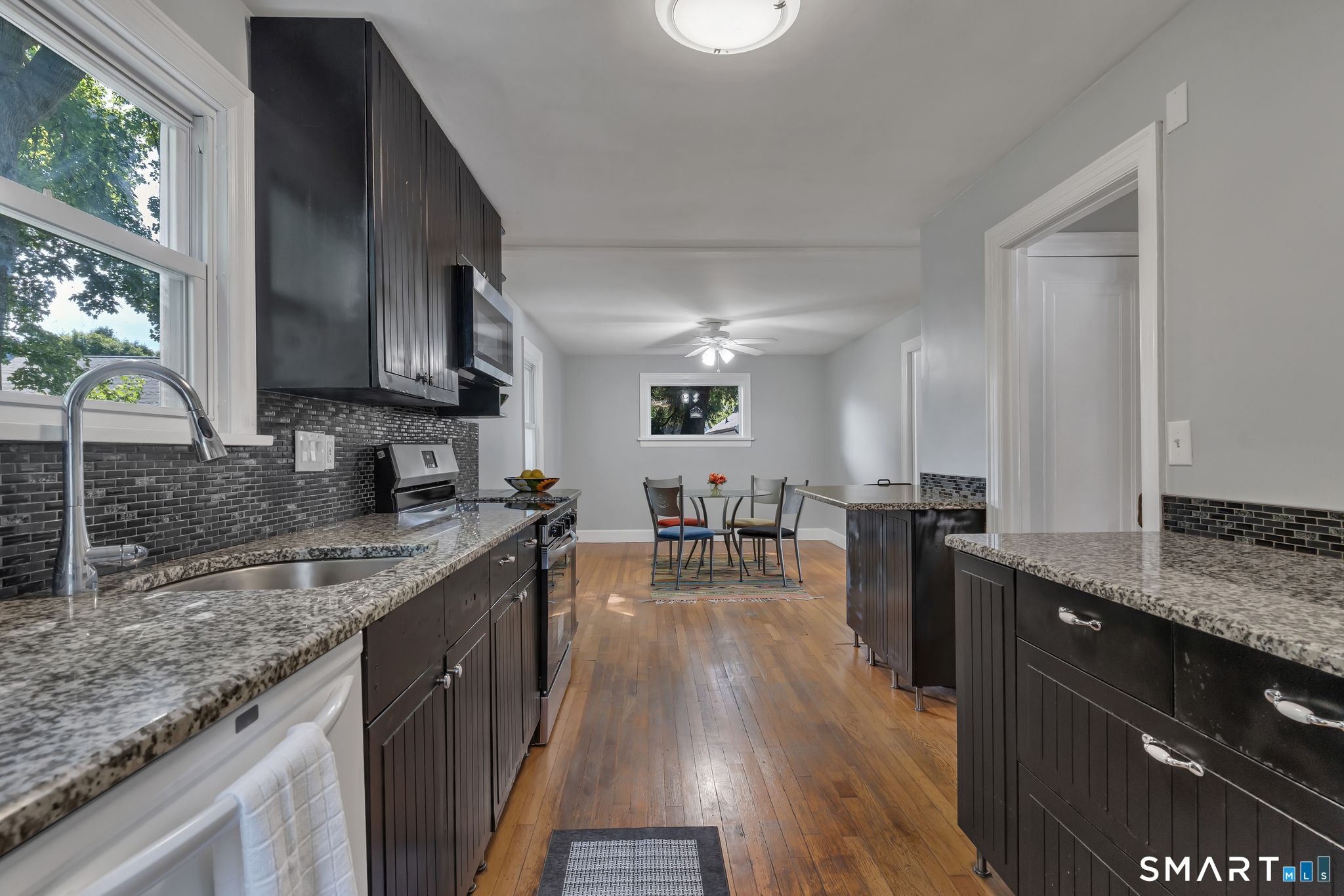 Homes for sale in New London, CT | 30 Crest St, New London, CT 06320 | MLS# 24179052