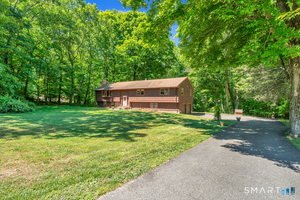 122 Fresh Meadow Drive